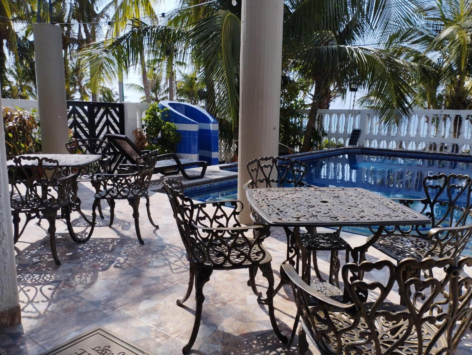 Sunset Paradise, San Andrés