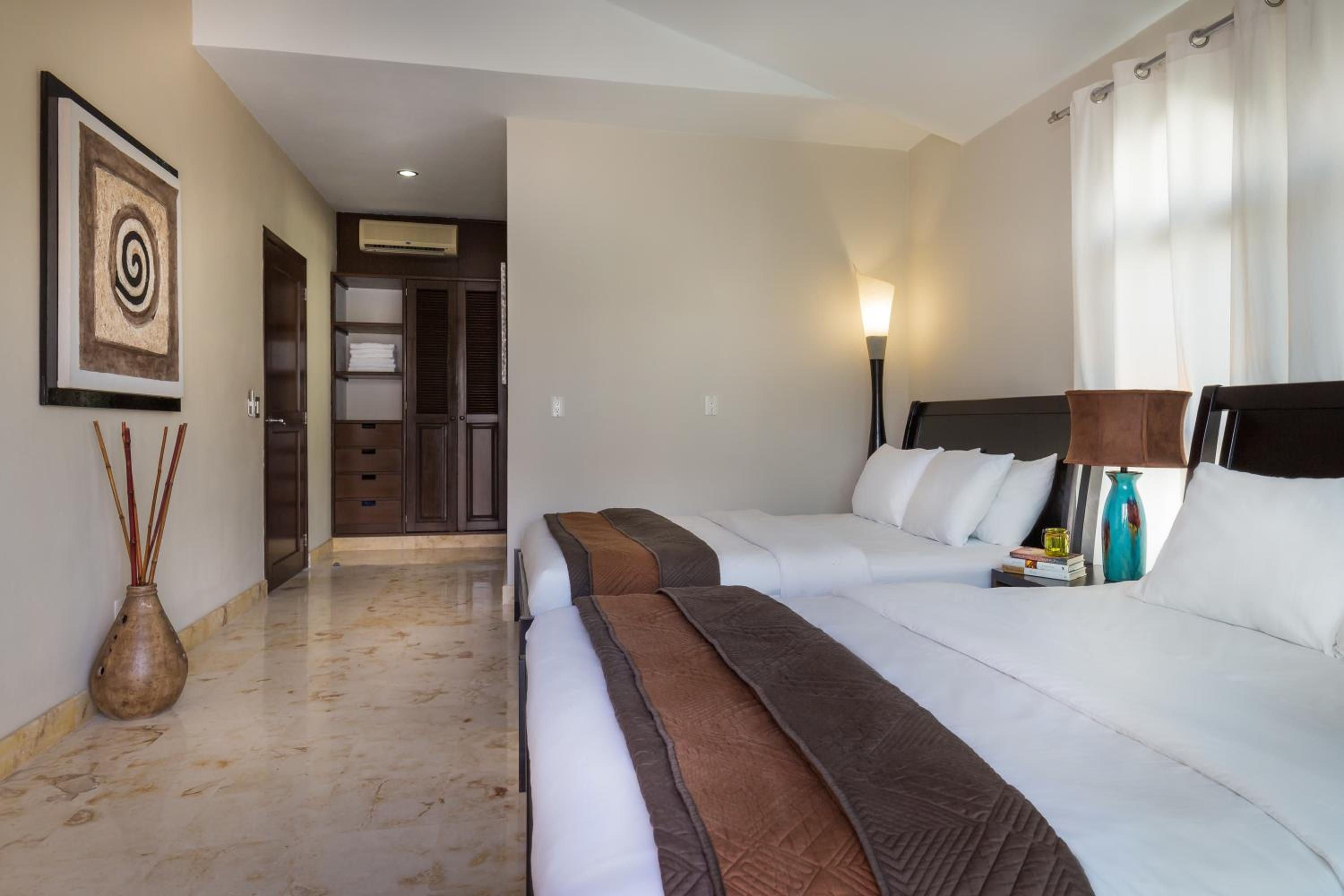 Foto de Paseo Luxury Suites