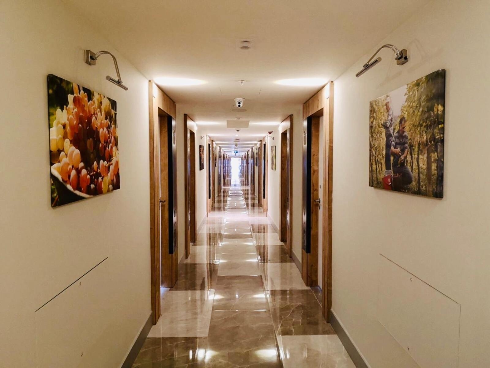 Foto de Panorama Marvella Hotel & Apartments at Orbi City