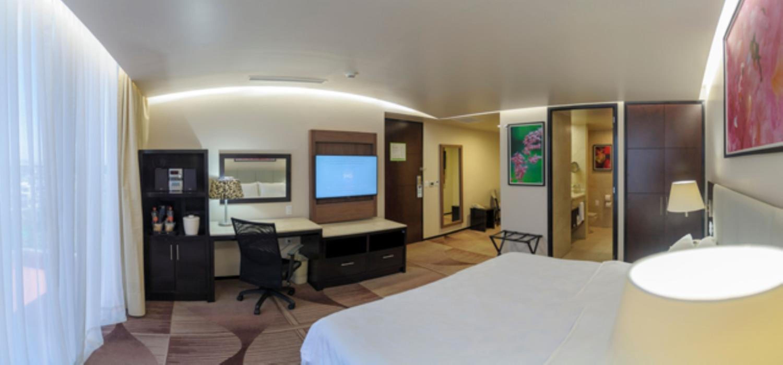 Foto de Holiday Inn Hotel & Suites Mexico Medica Sur by IHG