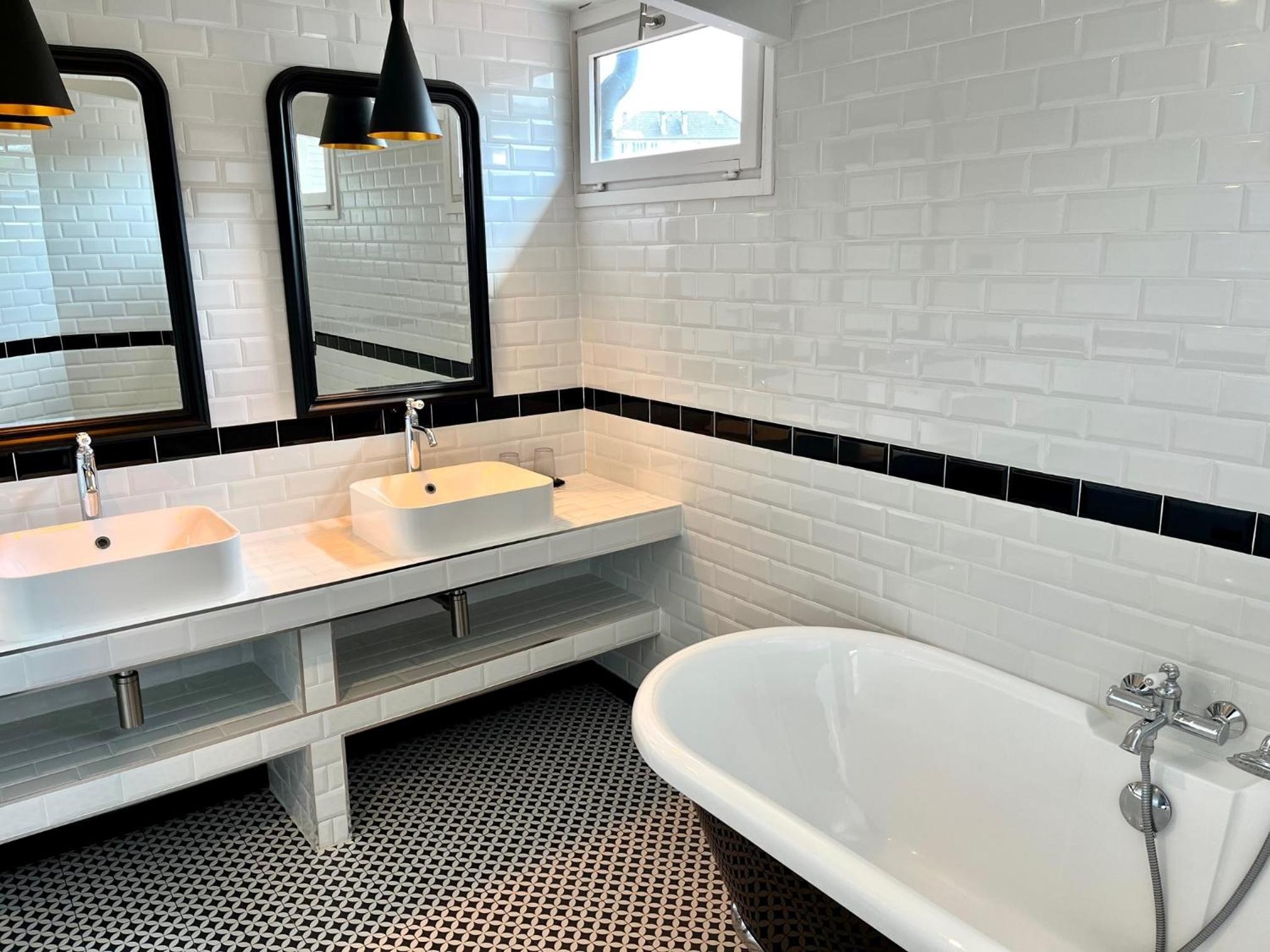 Foto de Hotel Le Cardinal Rueil Centre