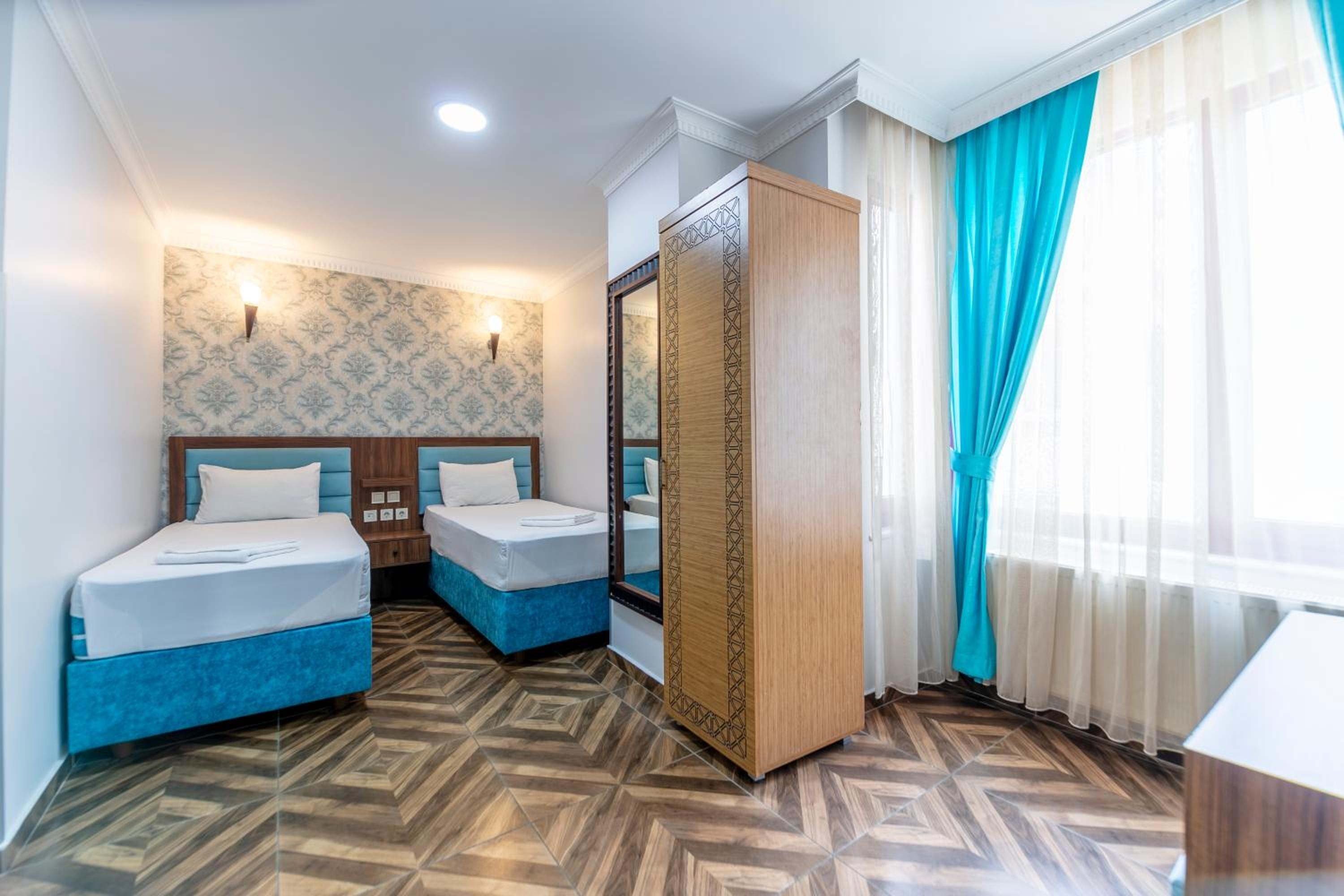 HOTEL ÜMİT YENİKAPI, Estambul