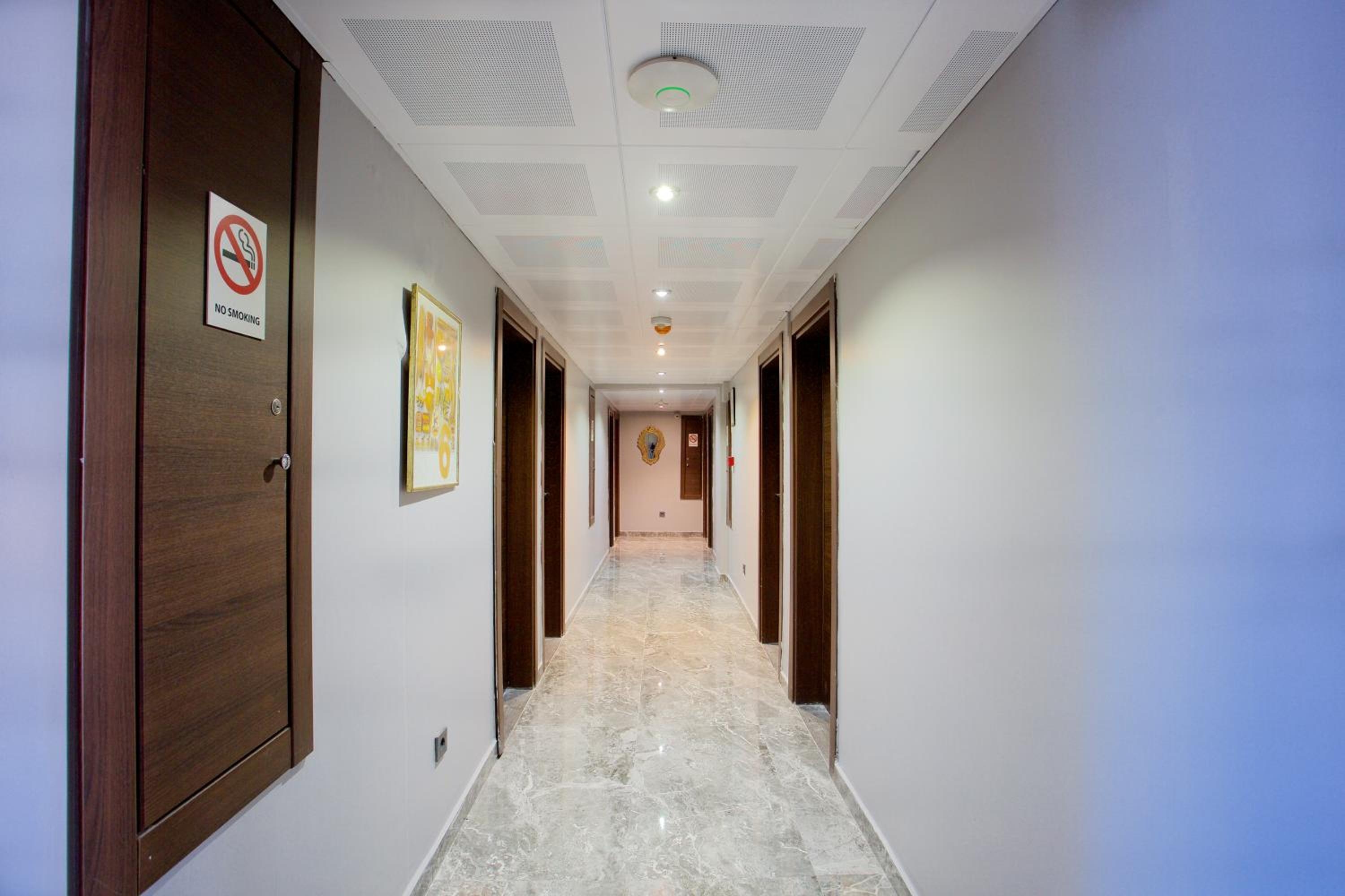 Foto de Grand Ant Hotel