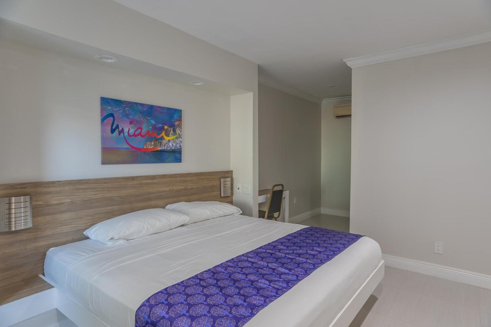 Foto de The Biscayne Hotel