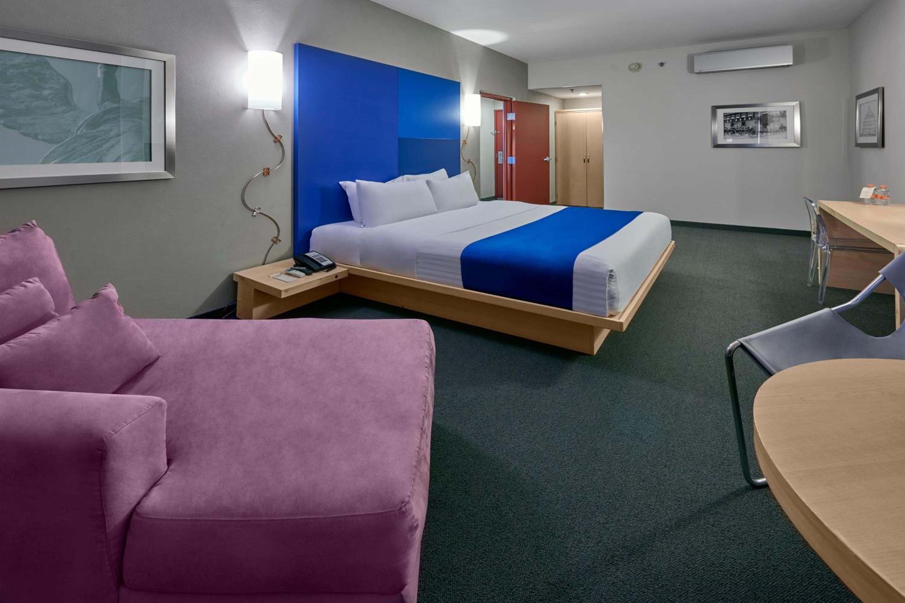 Foto de City Express Plus by Marriott Ciudad de México Reforma El Ángel