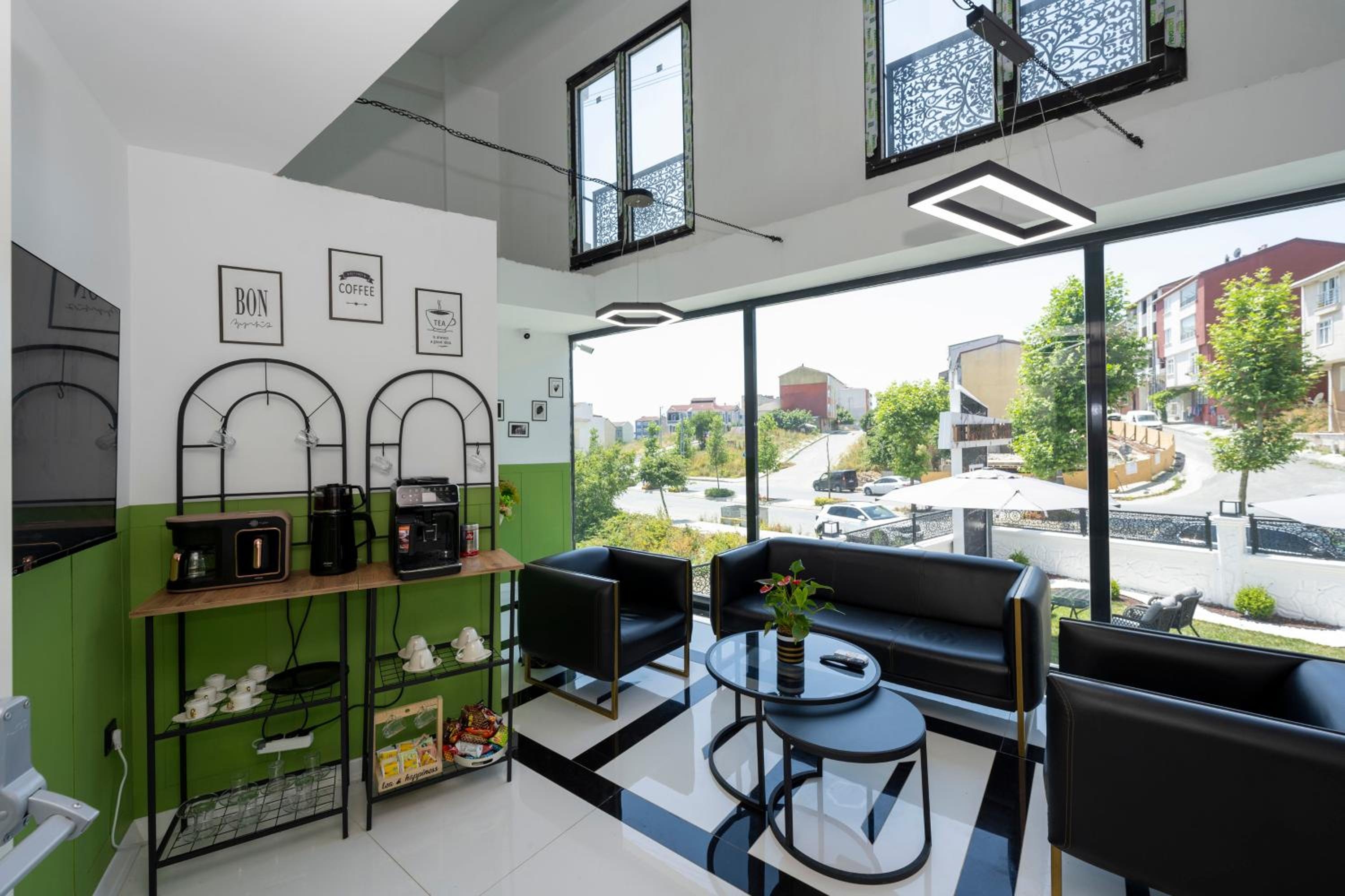 Foto de The Private Airport Hotel