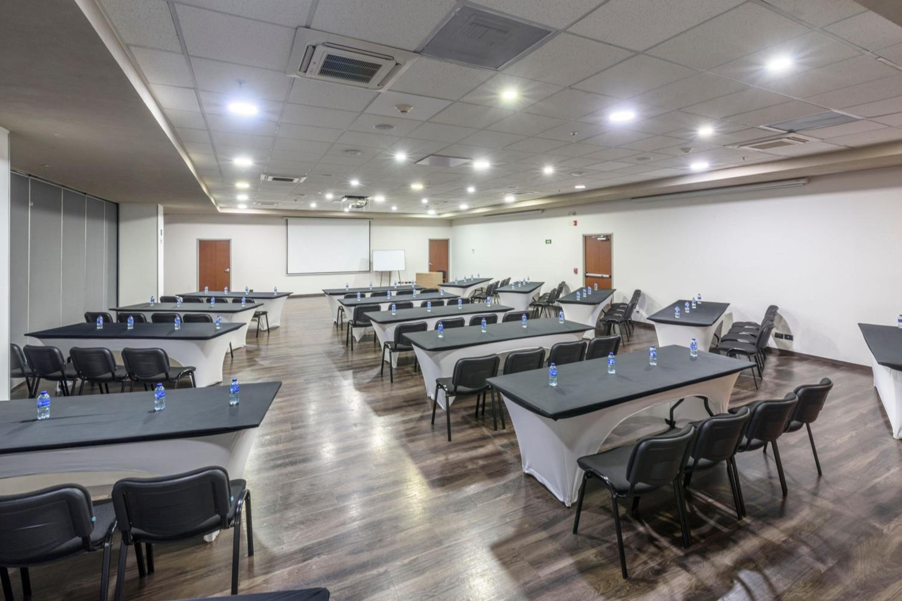 Foto de City Express Plus by Marriott Bogota Aeropuerto