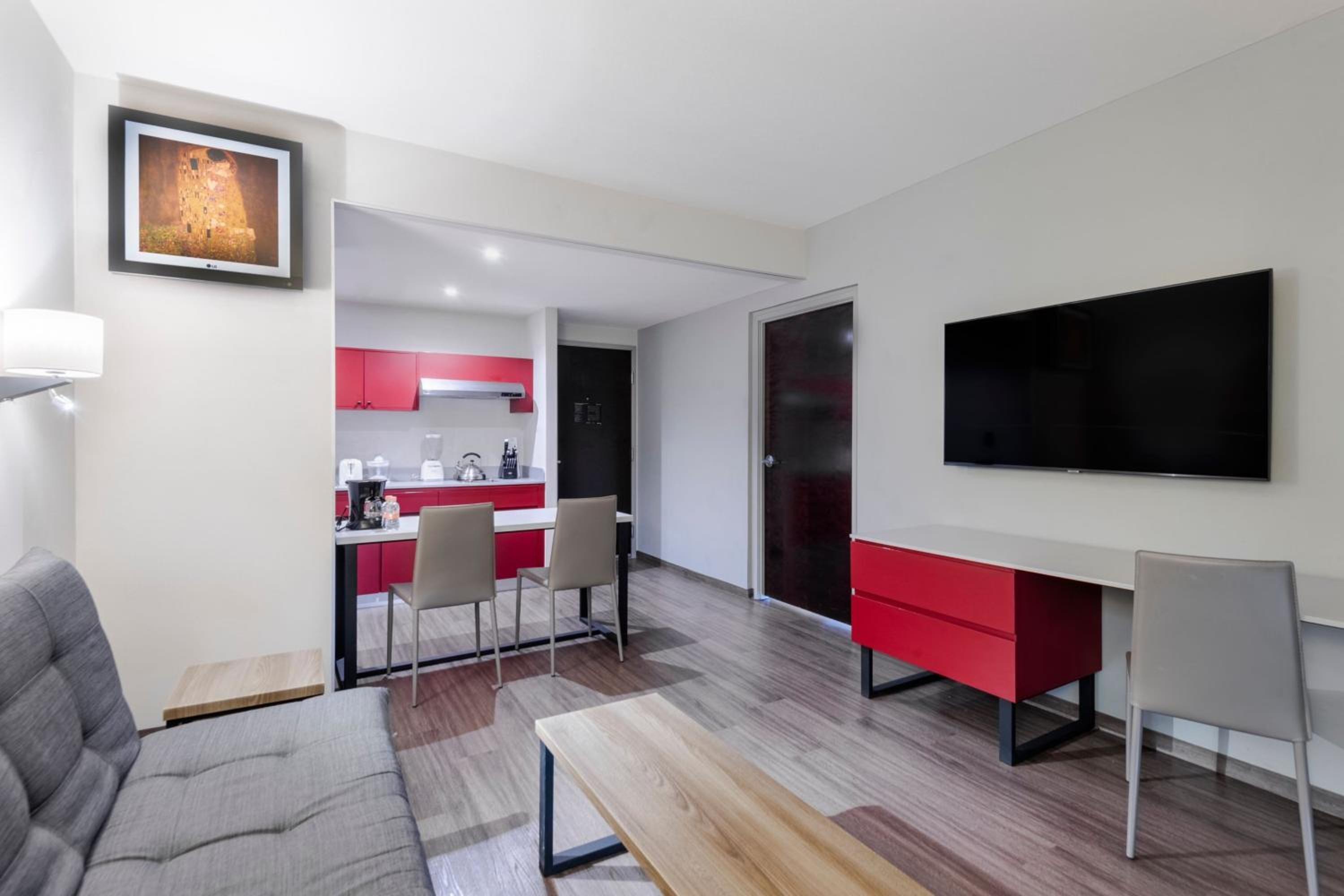 Foto de City Express Plus by Marriott Ciudad de México Insurgentes Sur