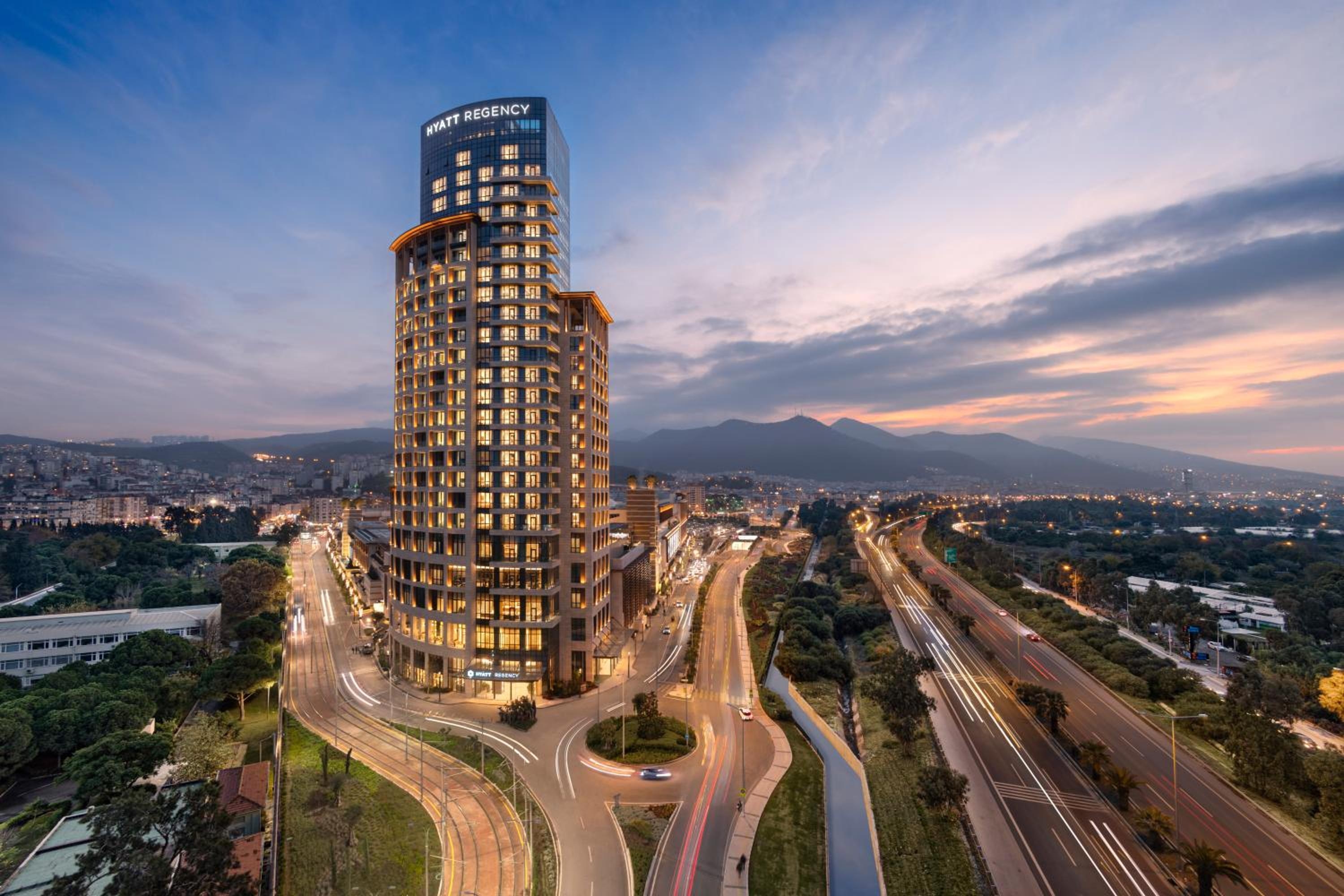 Grand Hyatt Izmir IstinyePark