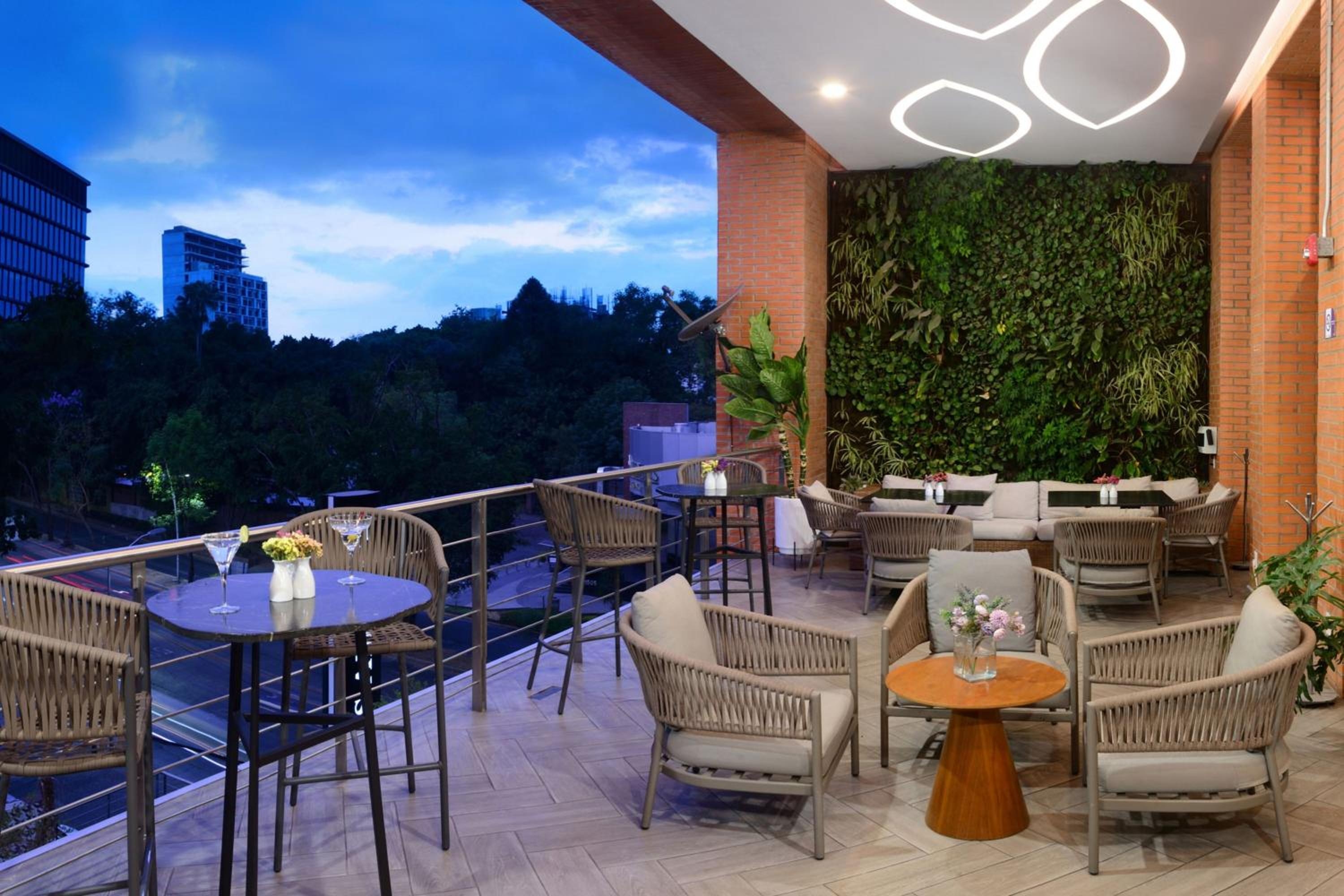 Foto de Hotel Guadalajara Country Club by HNF