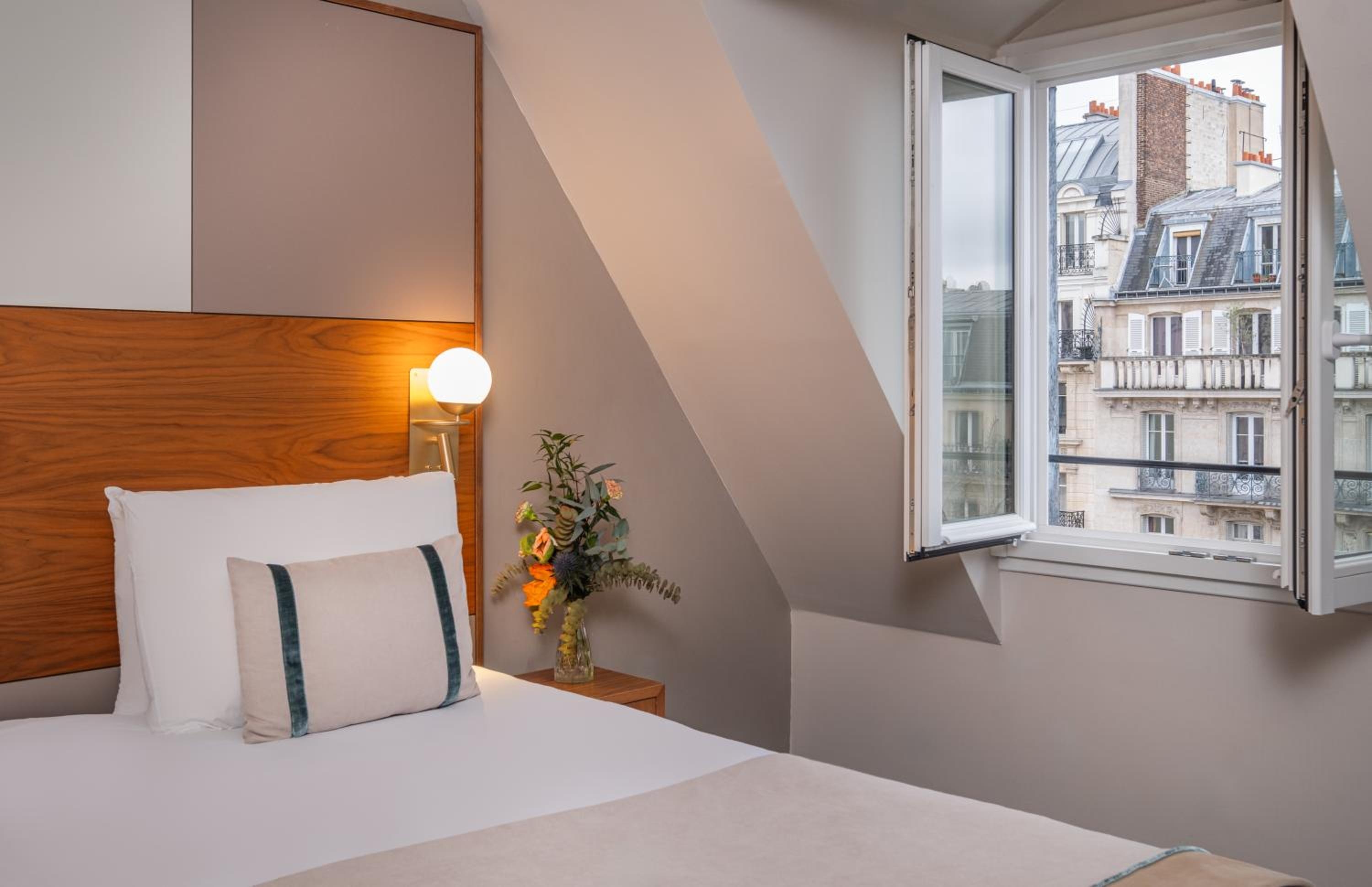 Foto de Hôtel Le Tourville by Inwood Hotels