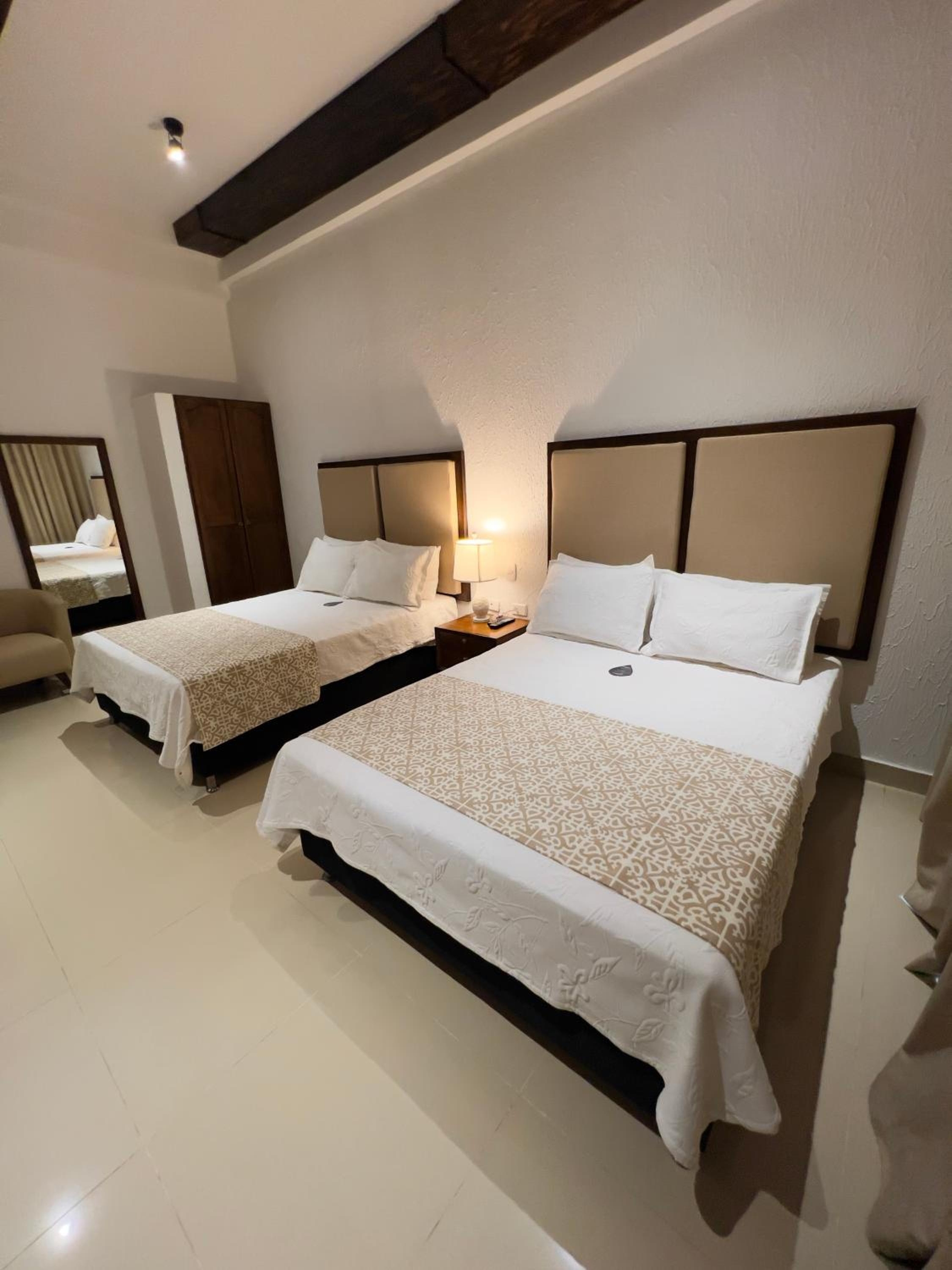 Hotel Dorado Plaza Centro Histórico, Getsemaní