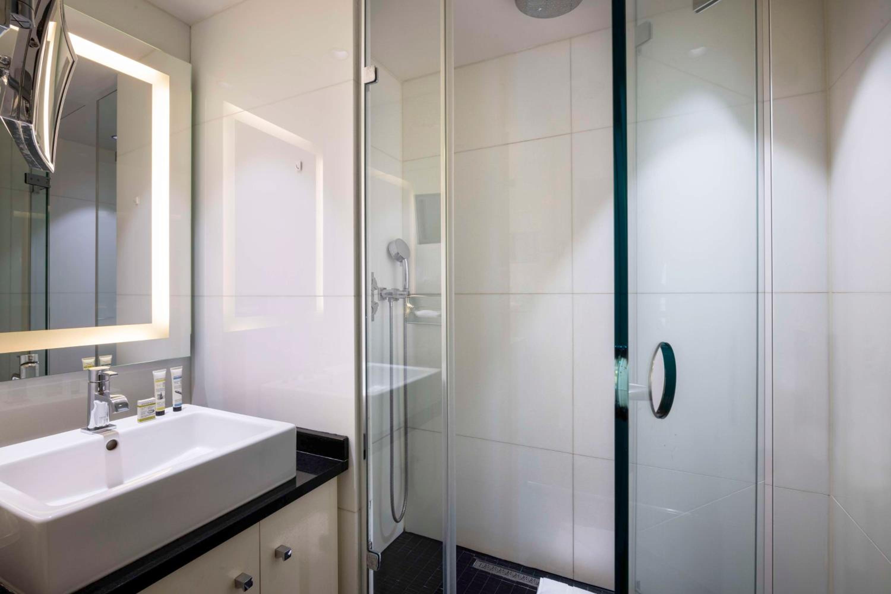 Foto de Best Western Plus Bretagne Montparnasse