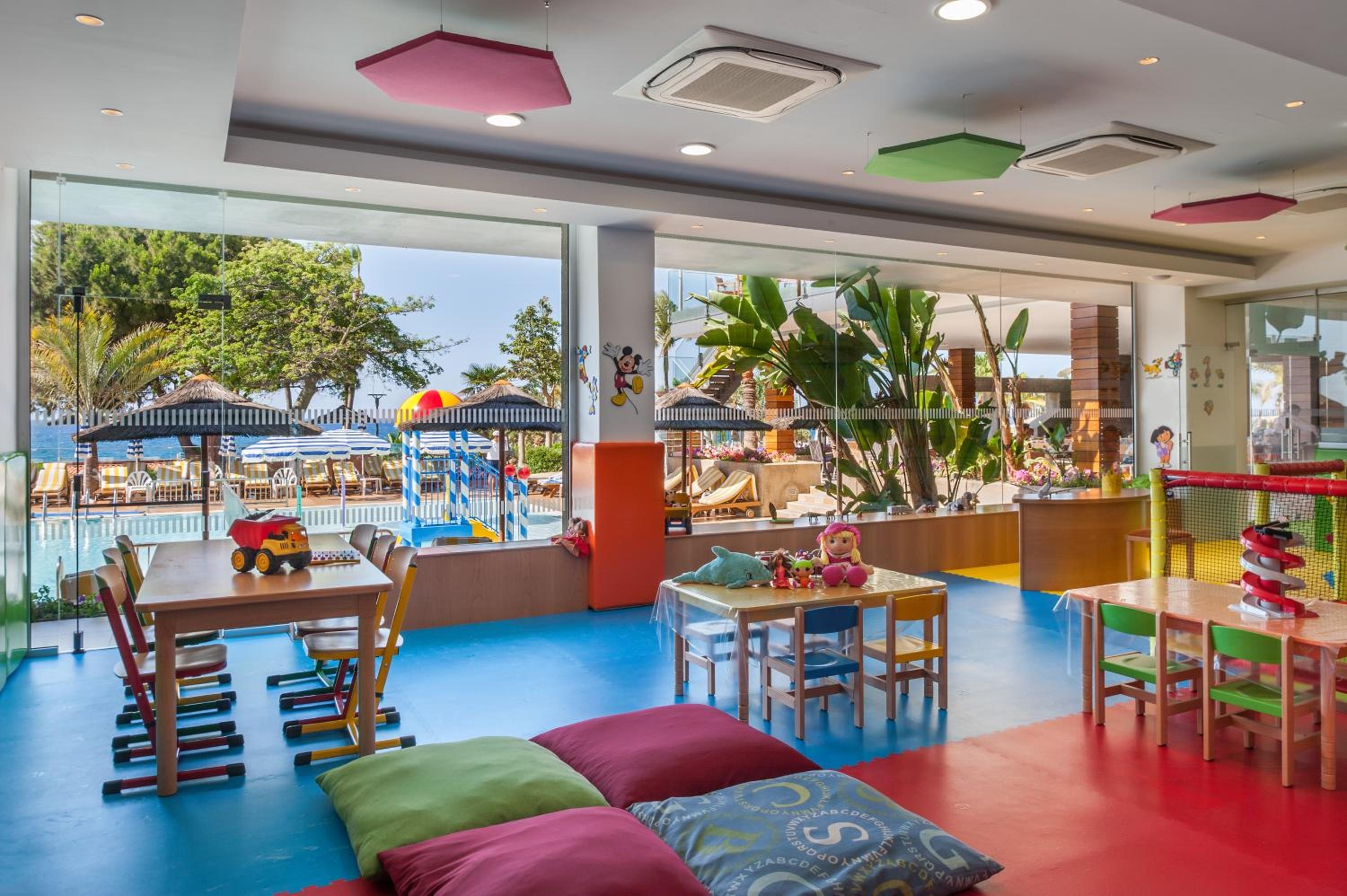 Foto de Amathus Beach Hotel Limassol