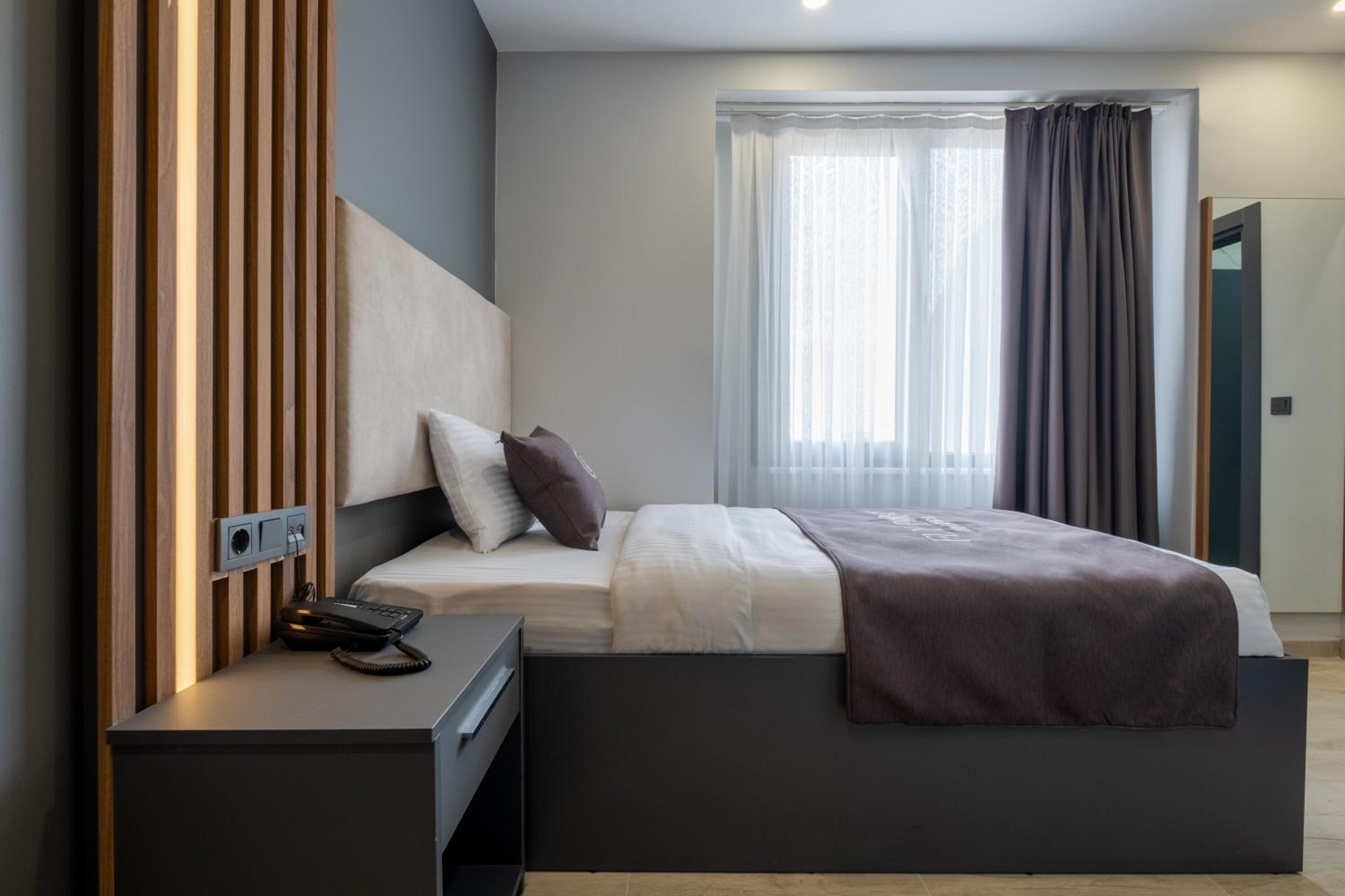 Foto de FLY POINT AIRPORT HOTEL