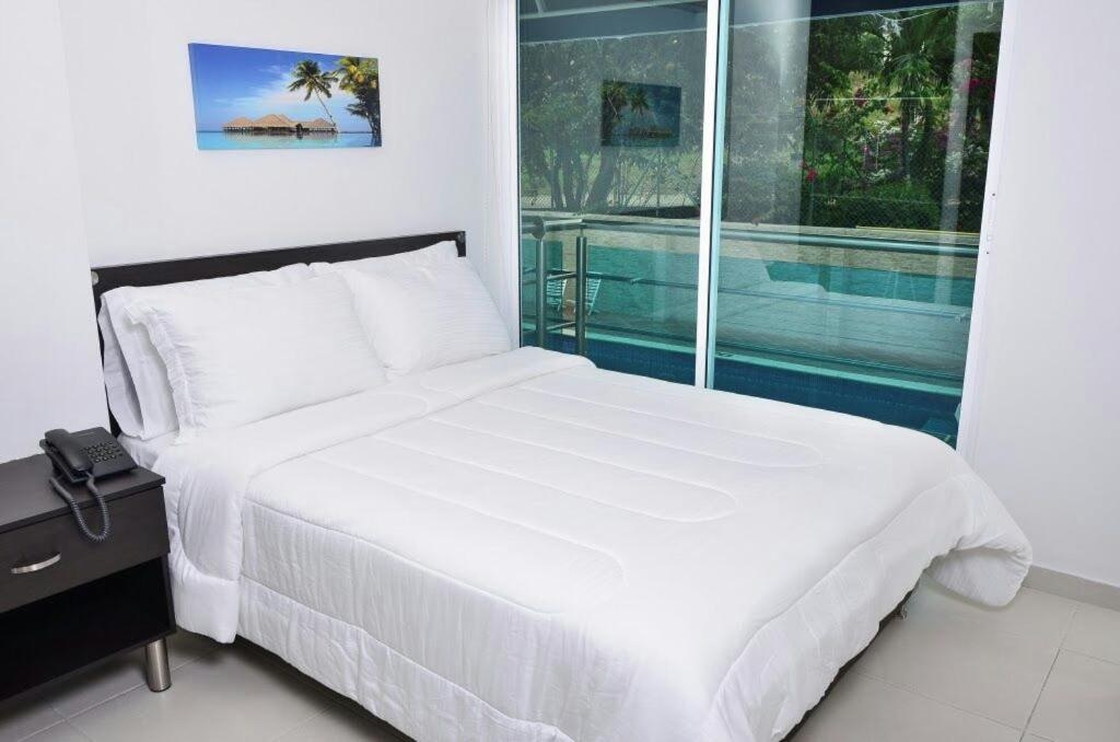 Foto de HOTEL AQUARELLA DEL MAR
