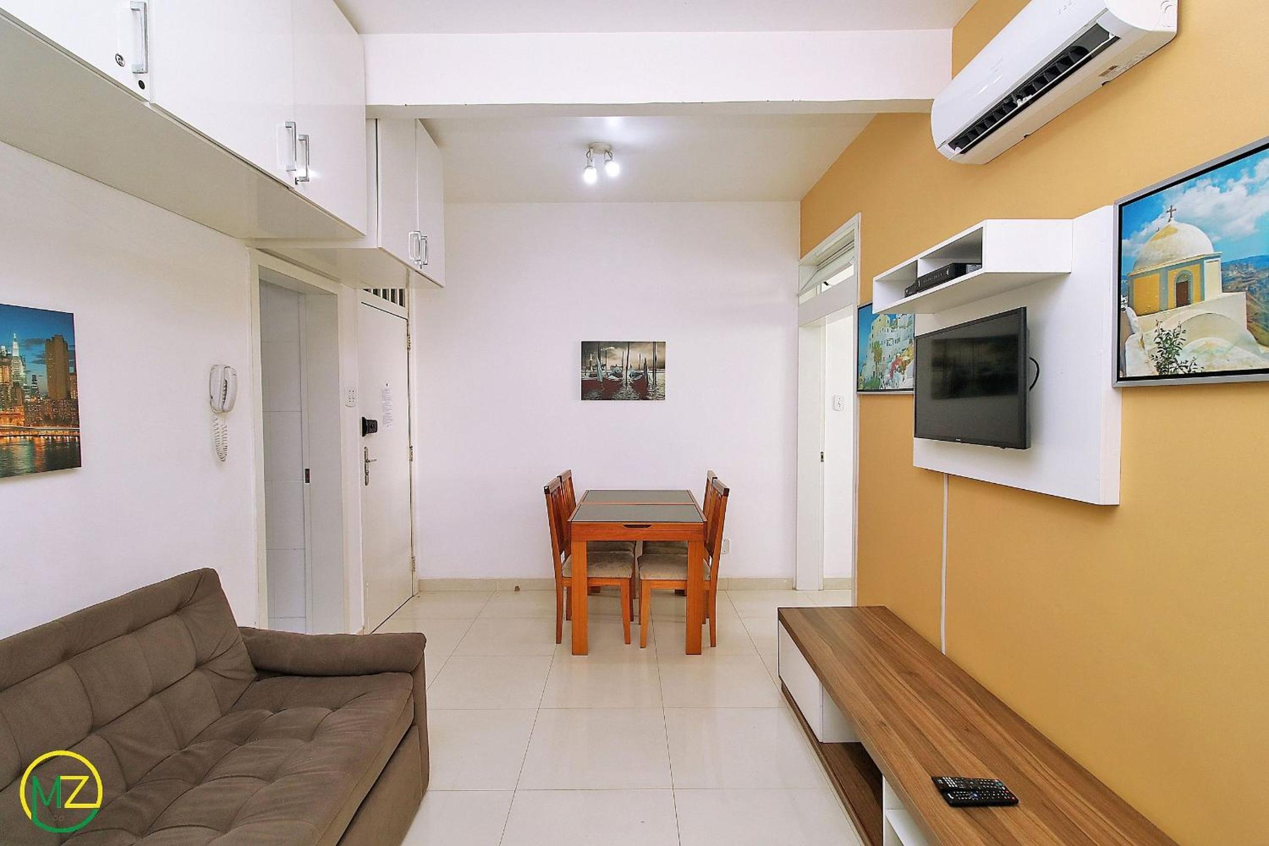 Foto de Nice 2 bedrooms for 6 people on the beach block