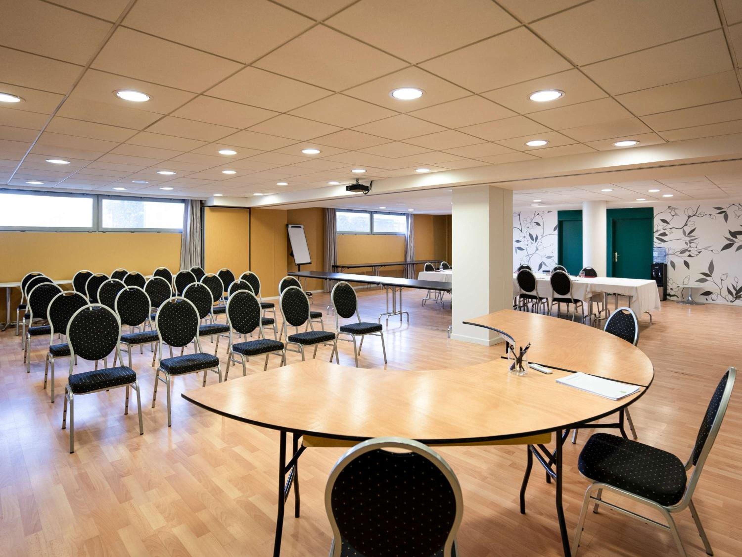 Foto de ibis Styles Chatenay Malabry Paris Sud