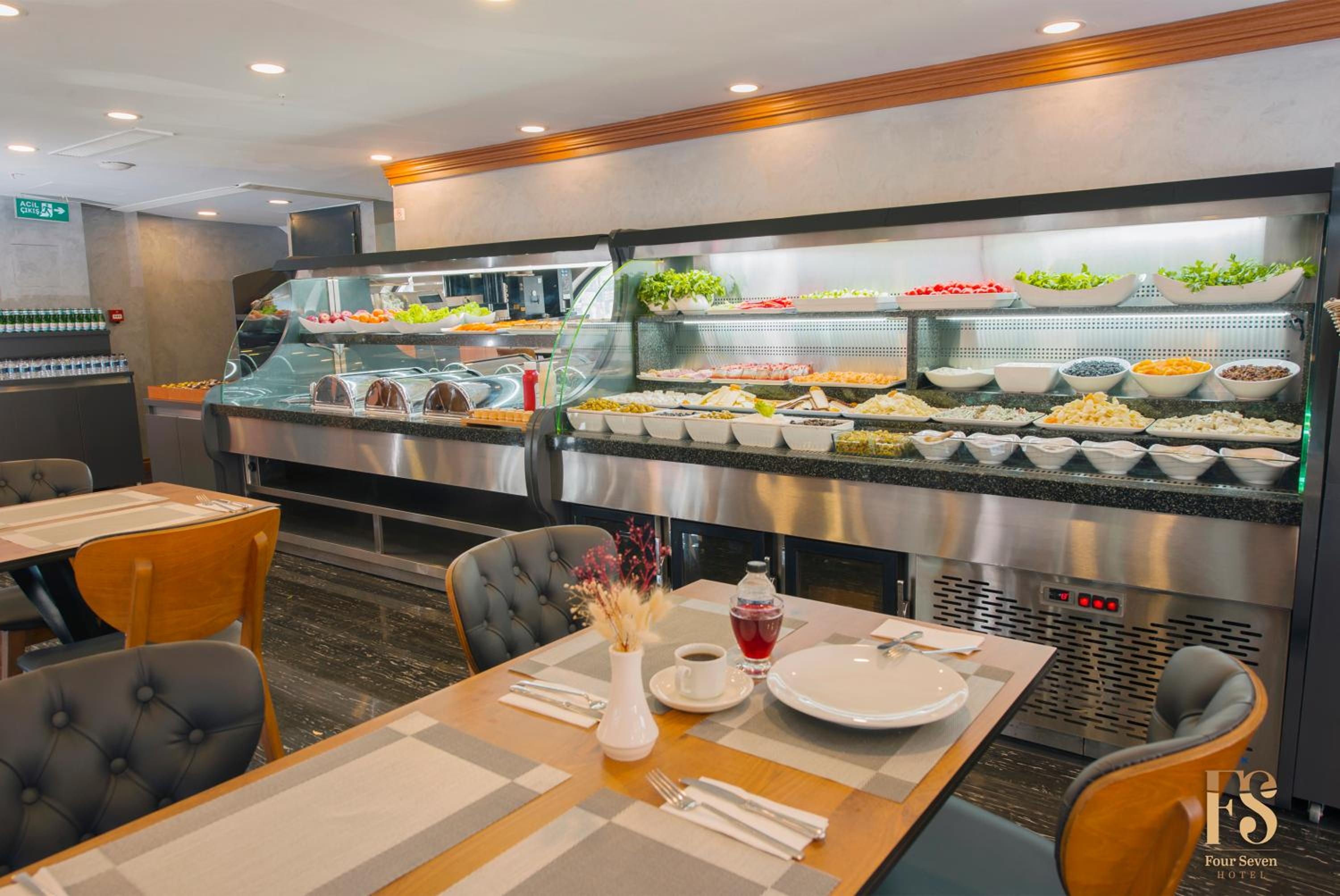 Foto de FOUR SEVEN HOTEL