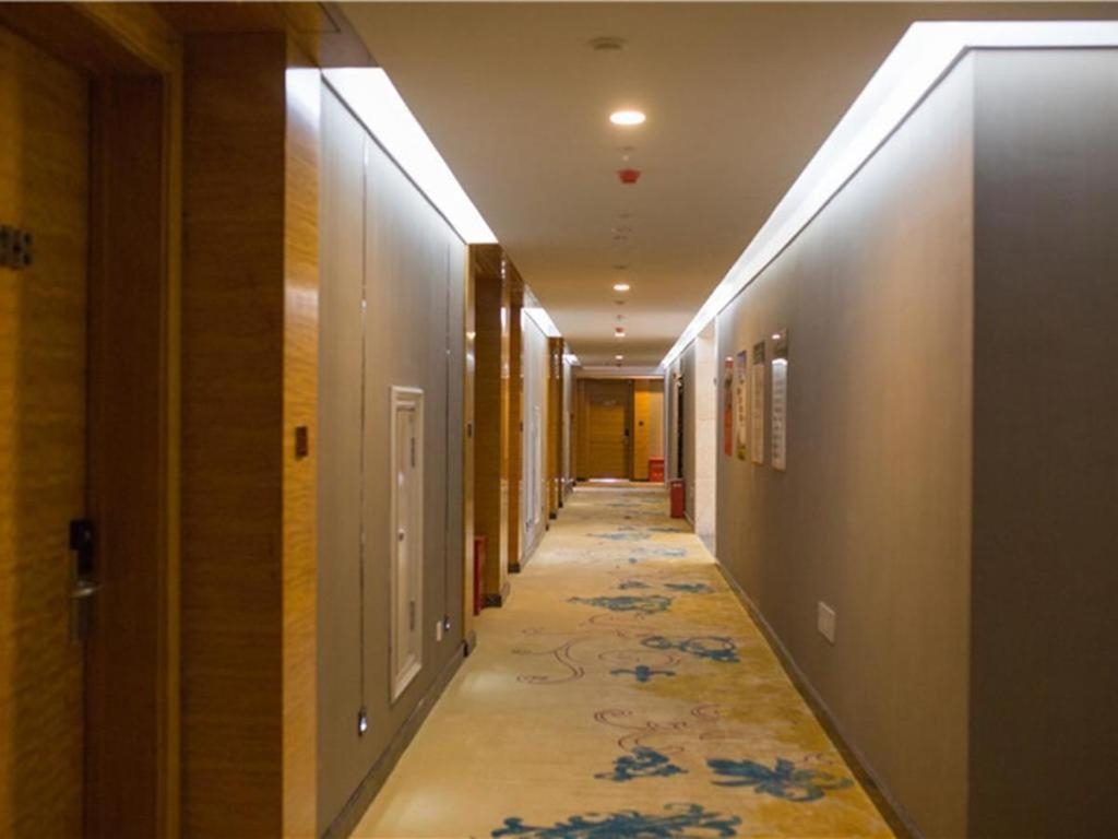 Foto de Super 8 Hotel Changchun Jingyue Xincheng Street Bashu Yingxiang