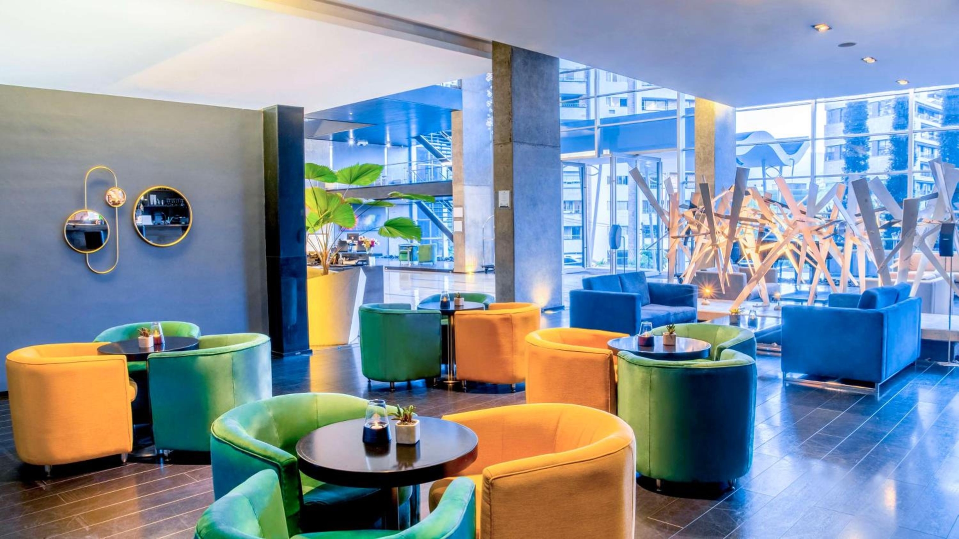 NH Collection Medellin Royal, Poblado