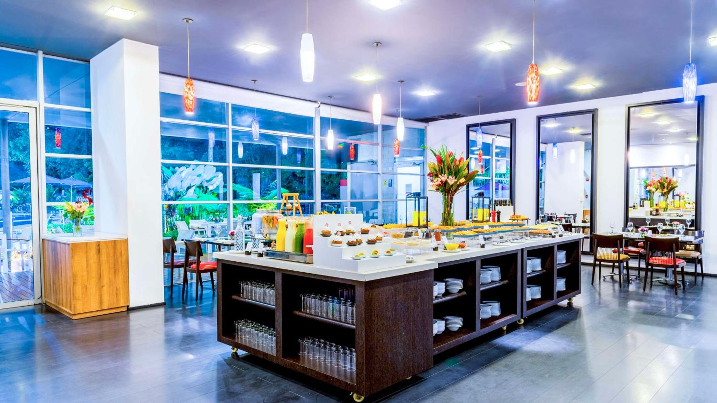 NH Collection Medellin Royal, Poblado