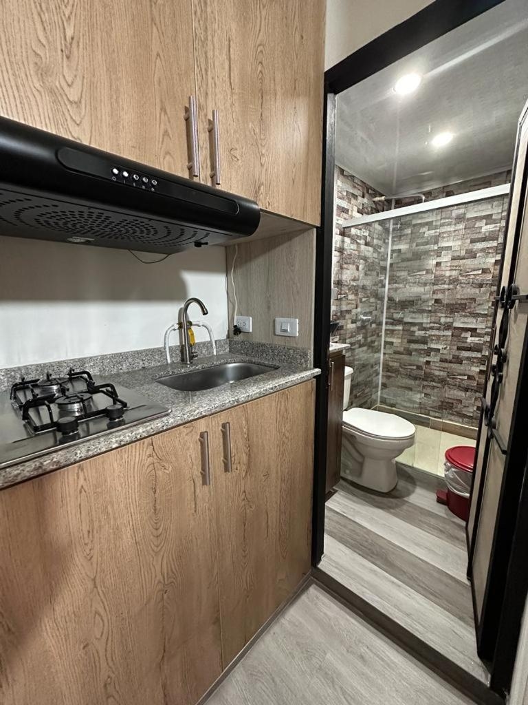 Hotel Lares 70 Laureles, Laureles