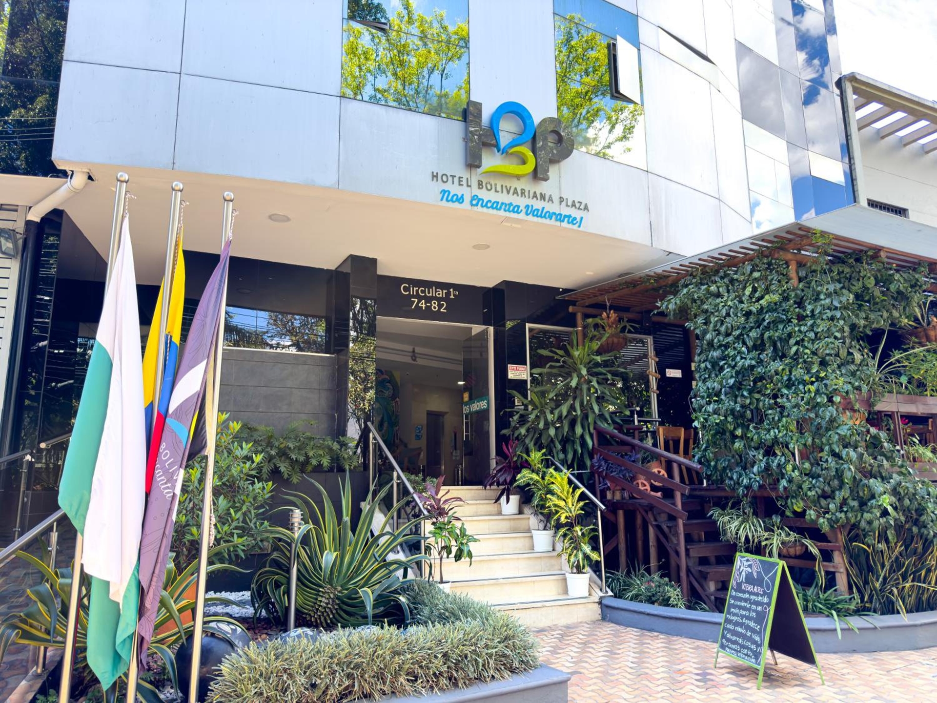 Hotel Bolivariana Plaza Medellin, Laureles