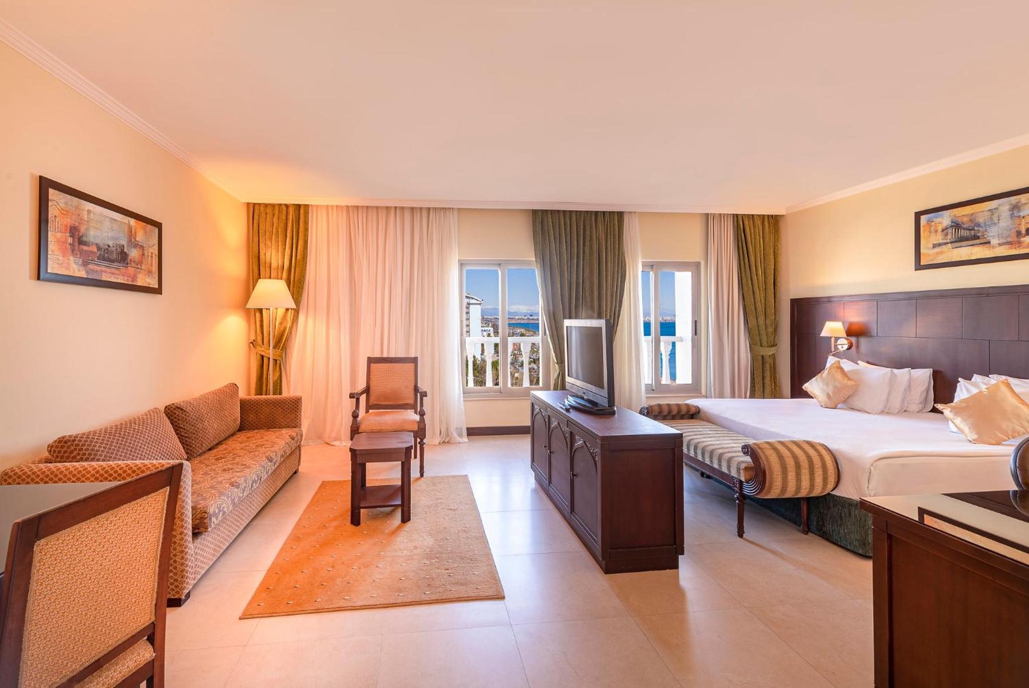 Foto de Crowne Plaza Antalya by IHG