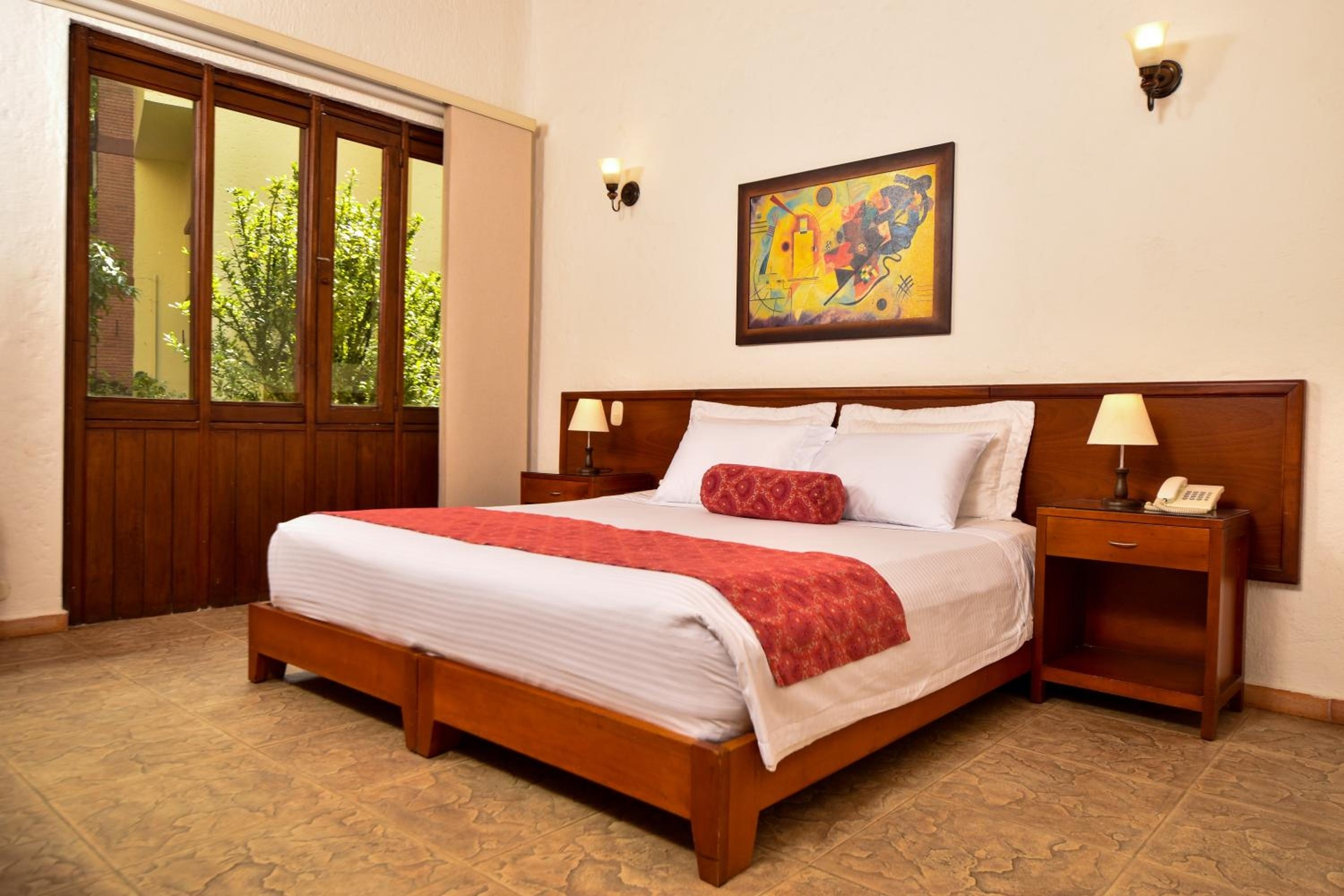 La Campana Hotel Boutique, Poblado
