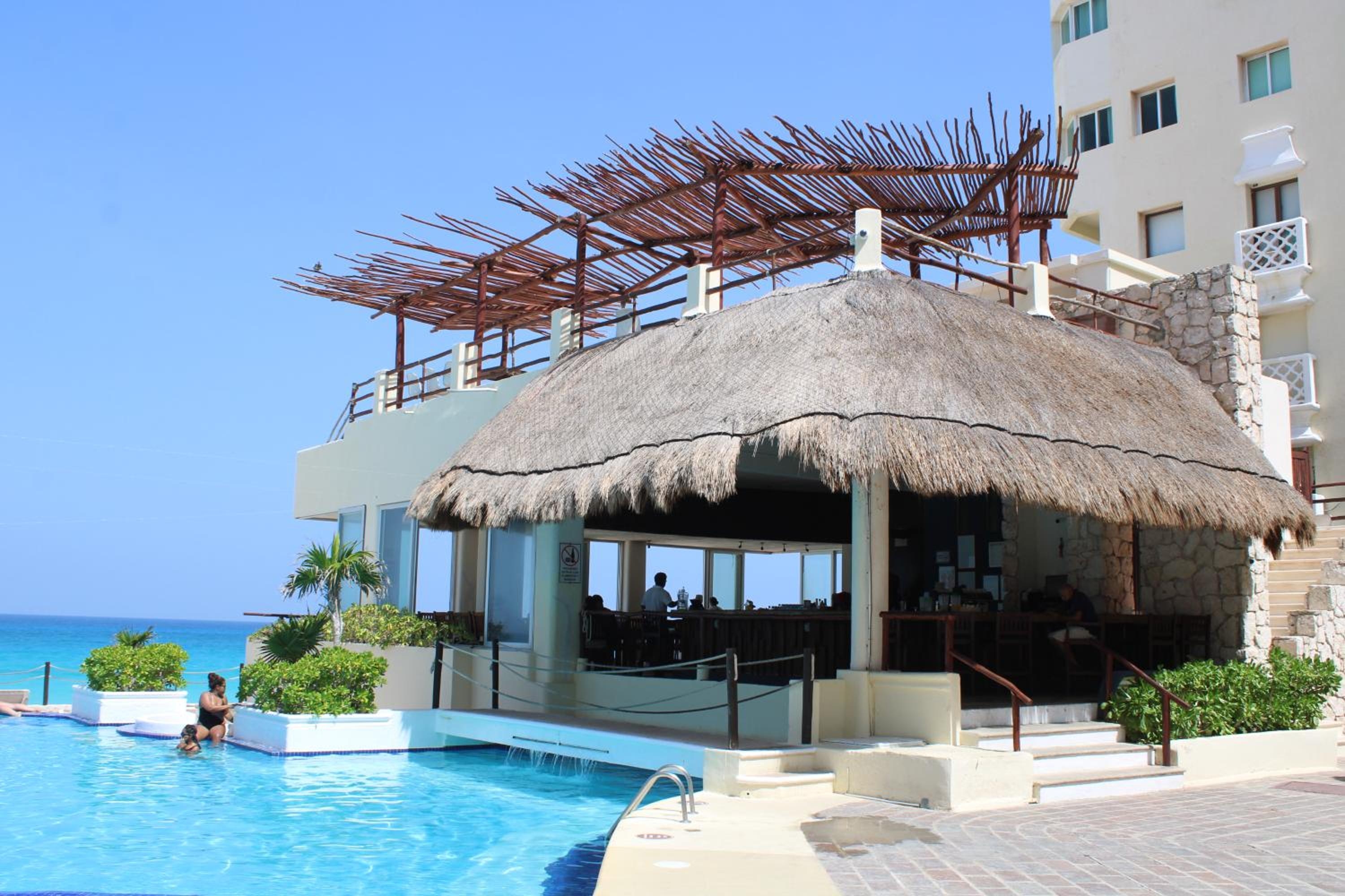 Foto de BSEA Cancun Plaza Hotel