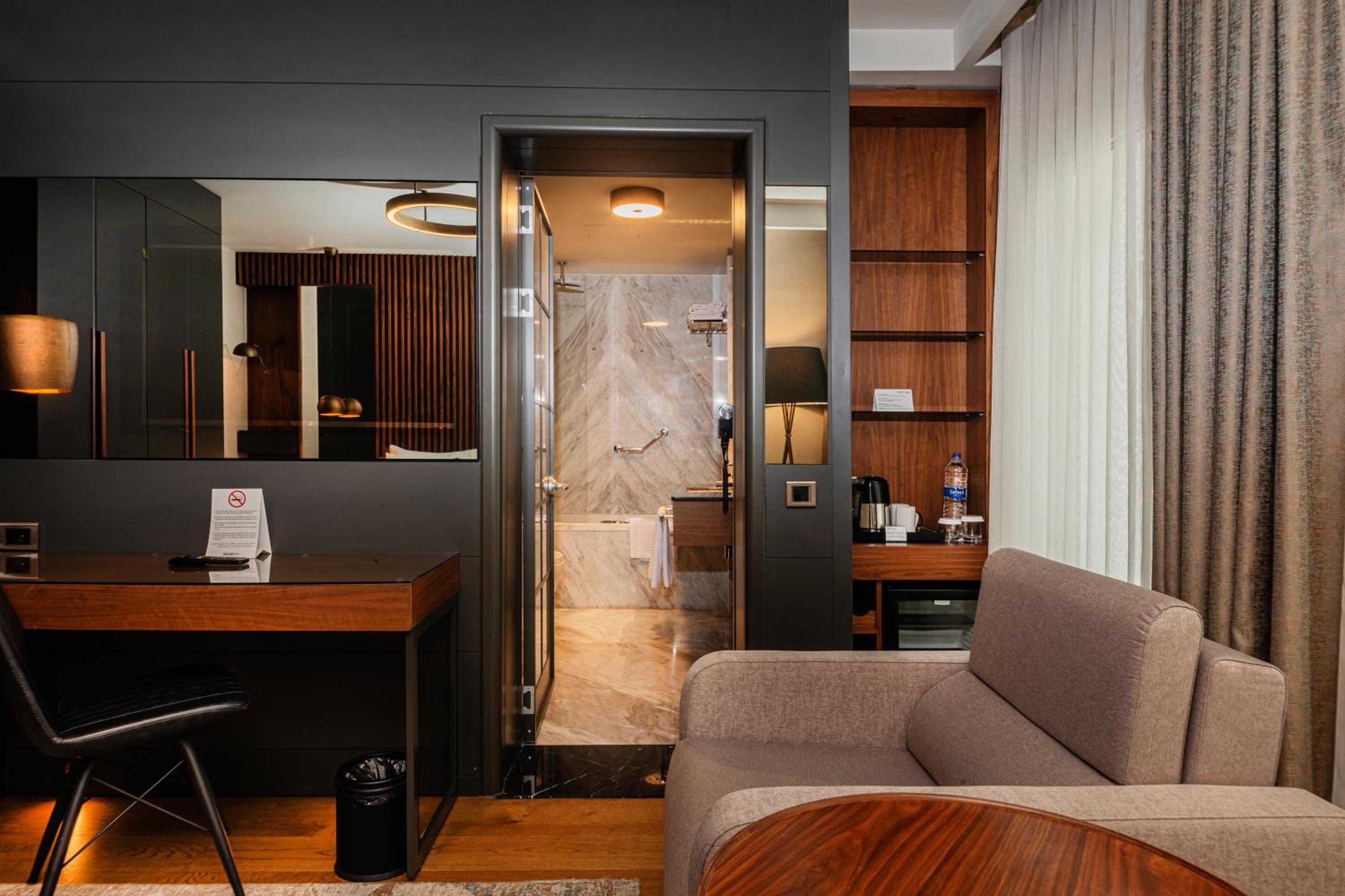 Foto de Levni Plus Hotel