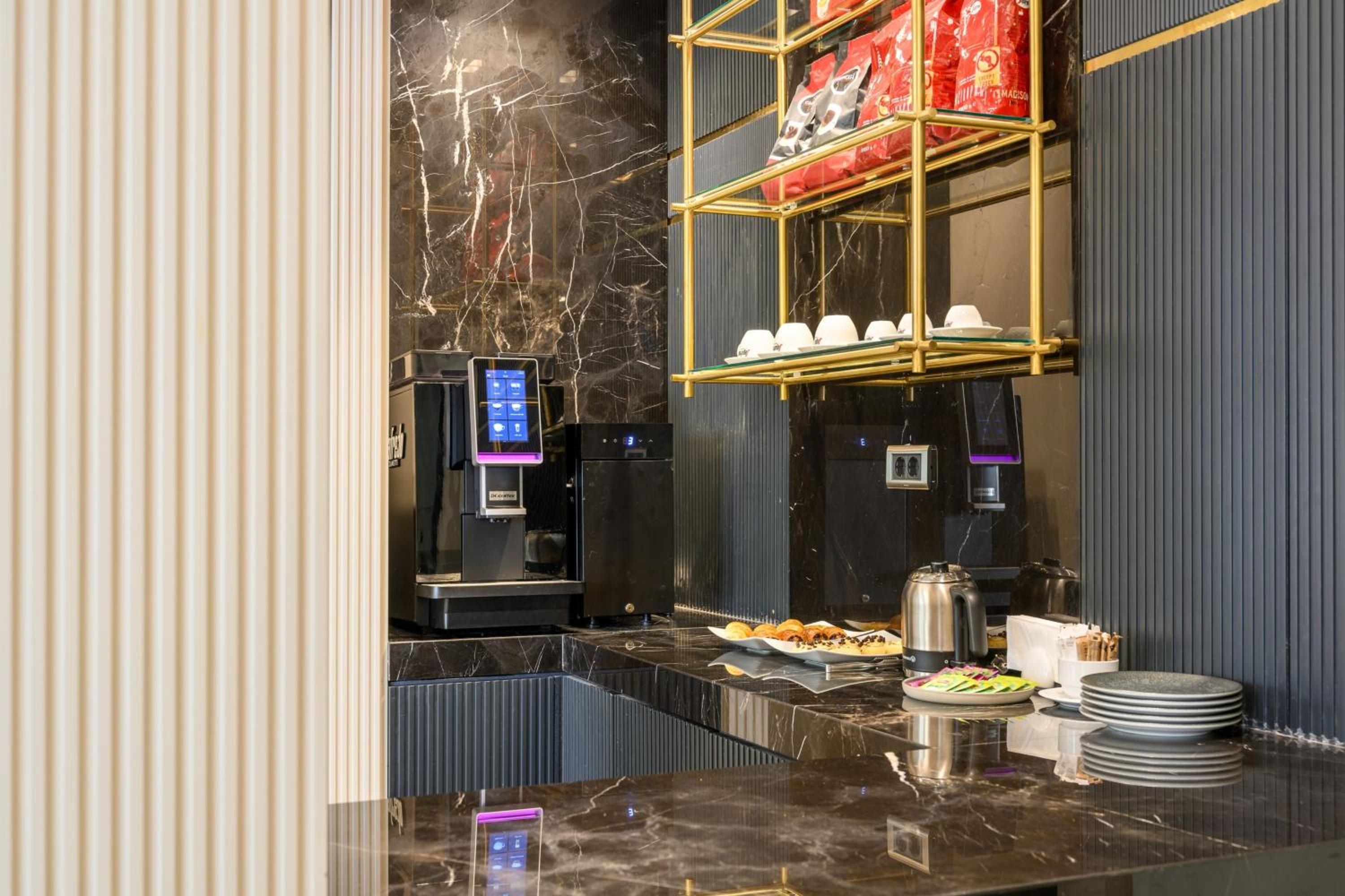 Foto de Four Points Flex by Sheraton Istanbul Taksim Square