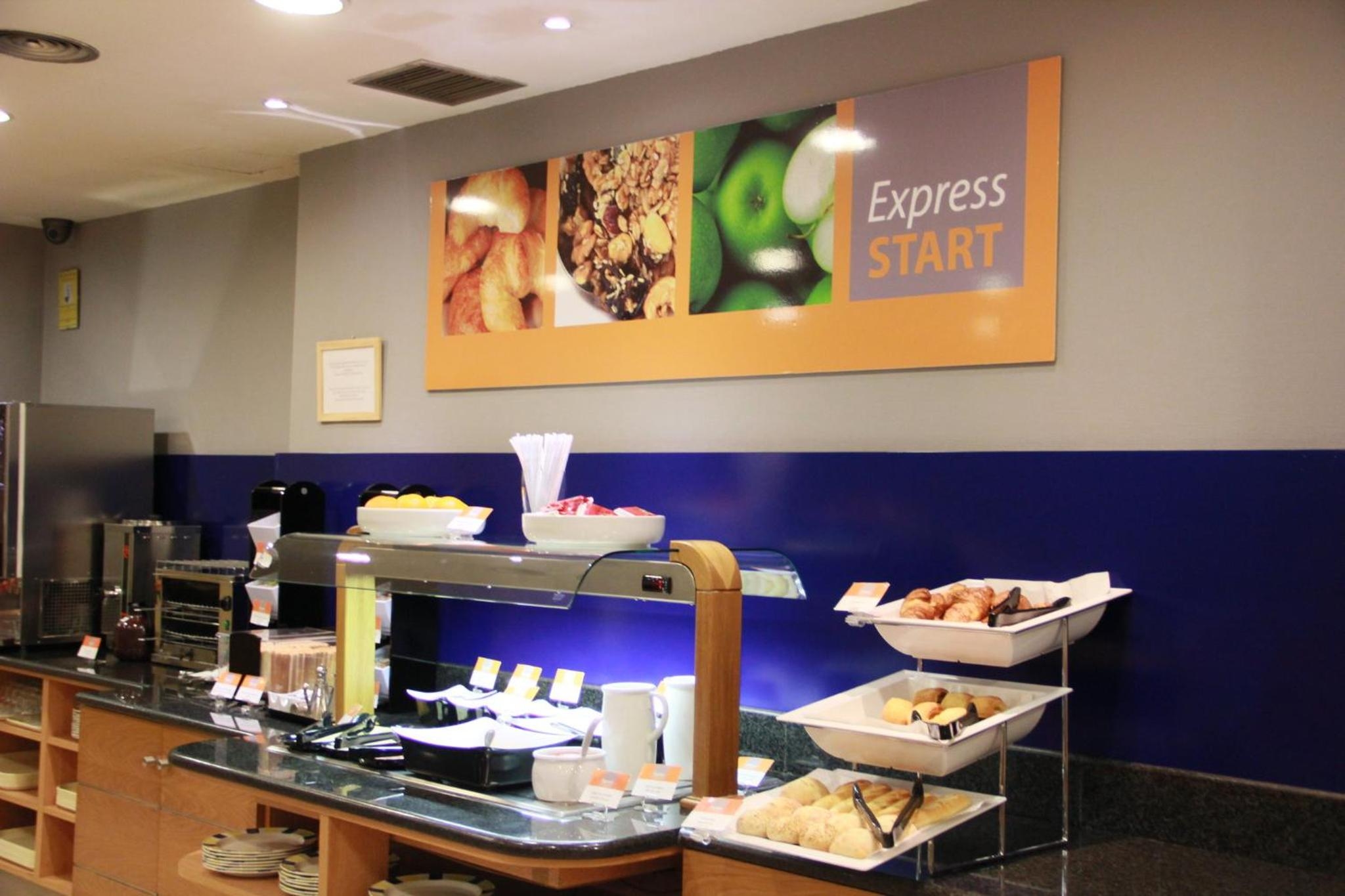 Foto de Holiday Inn Express Madrid-San Sebastian de los Reyes by IHG