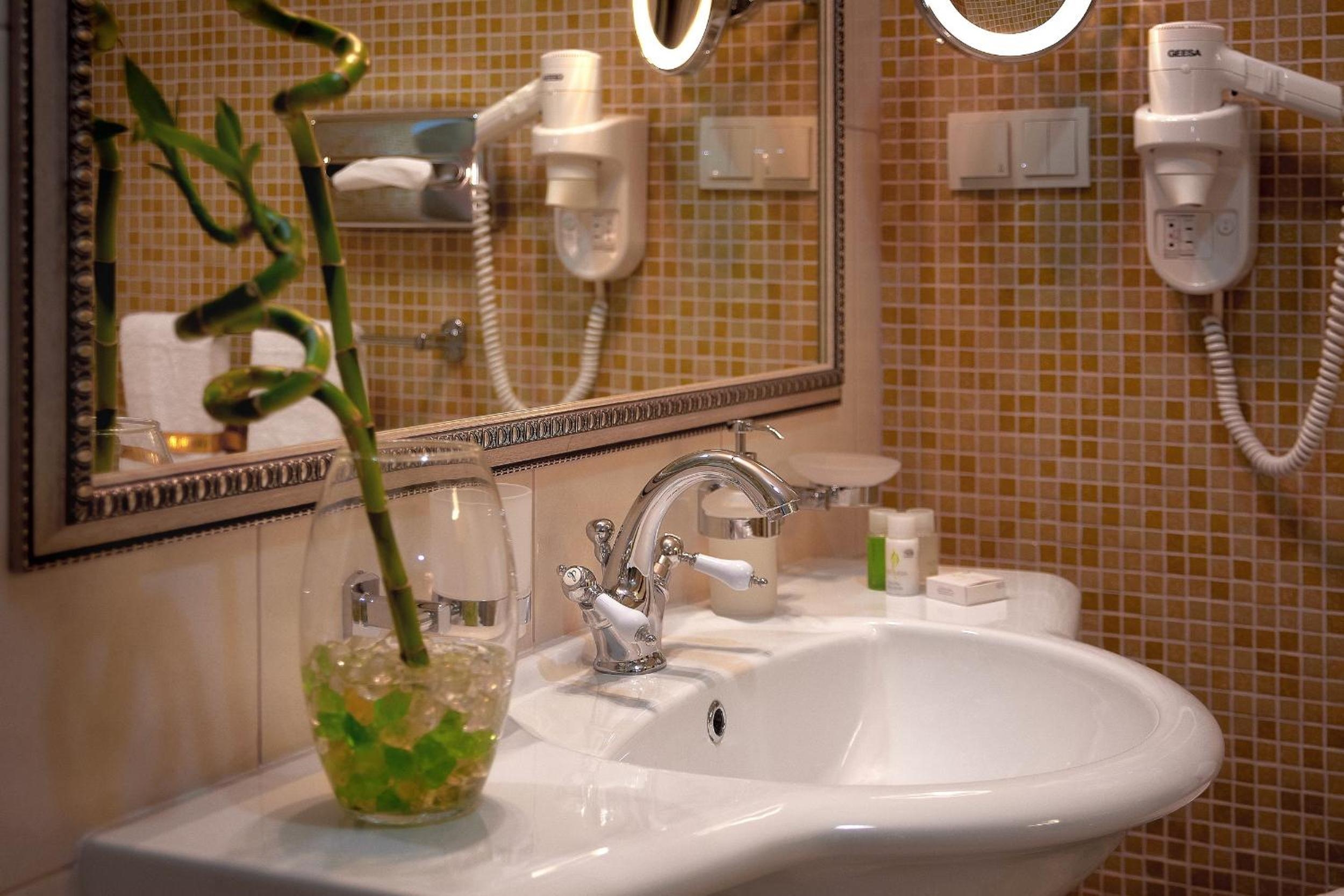Foto de Savoy Hotel