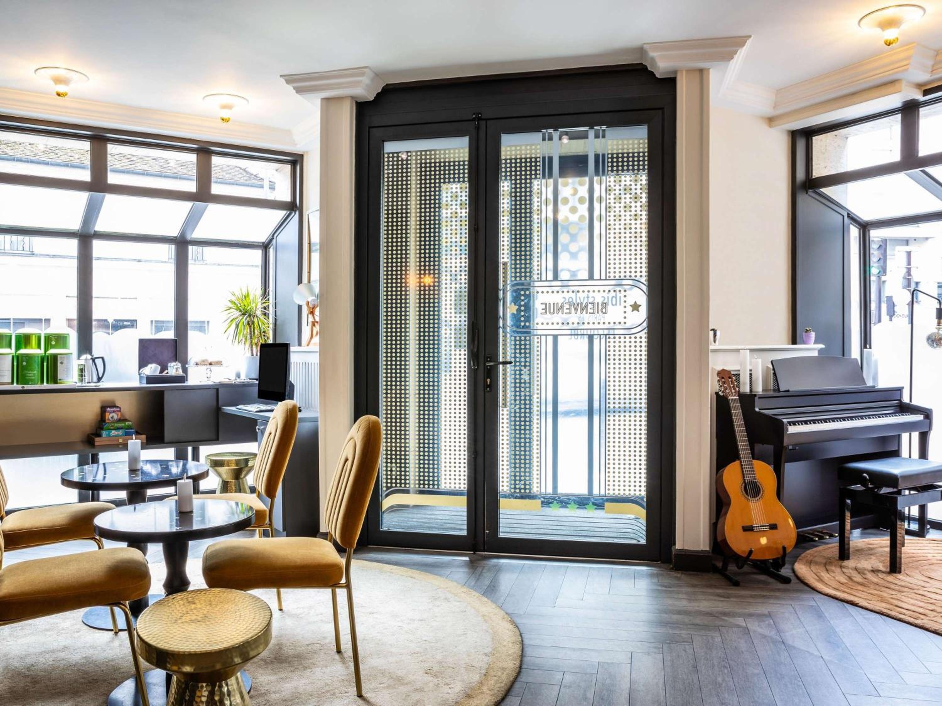 Foto de ibis Styles Paris 15 Lecourbe