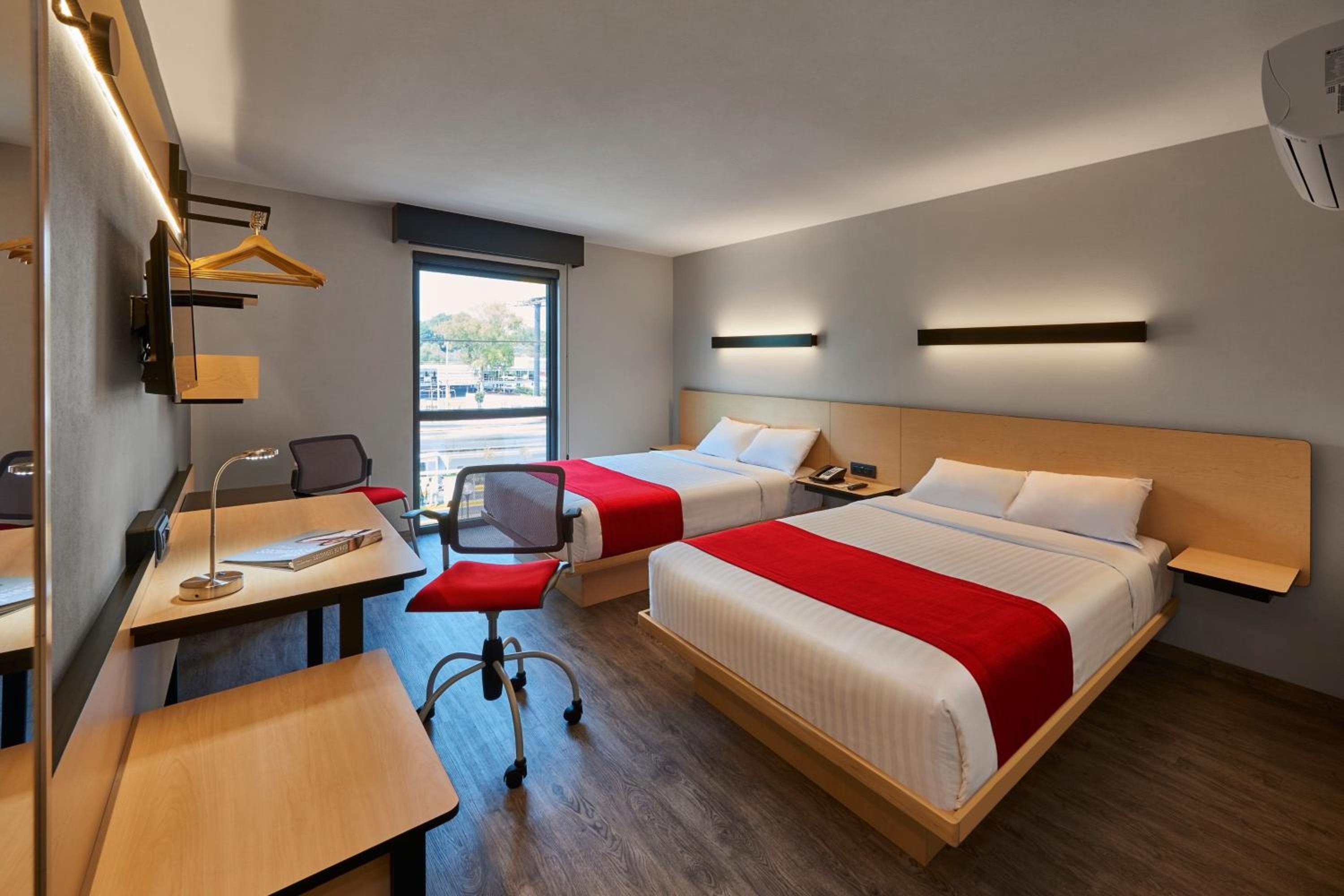 Foto de City Express Plus by Marriott Guadalajara Palomar