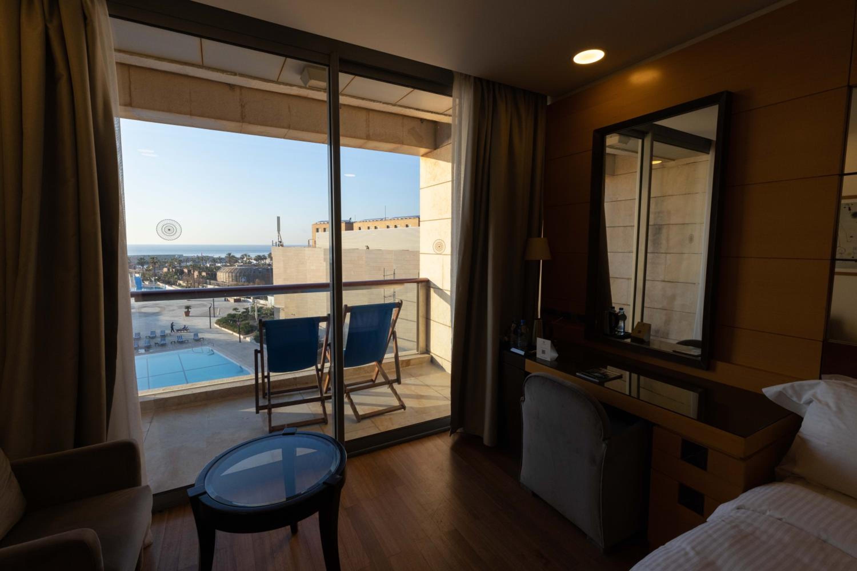 Foto de Coral Beach Hotel And Resort Beirut