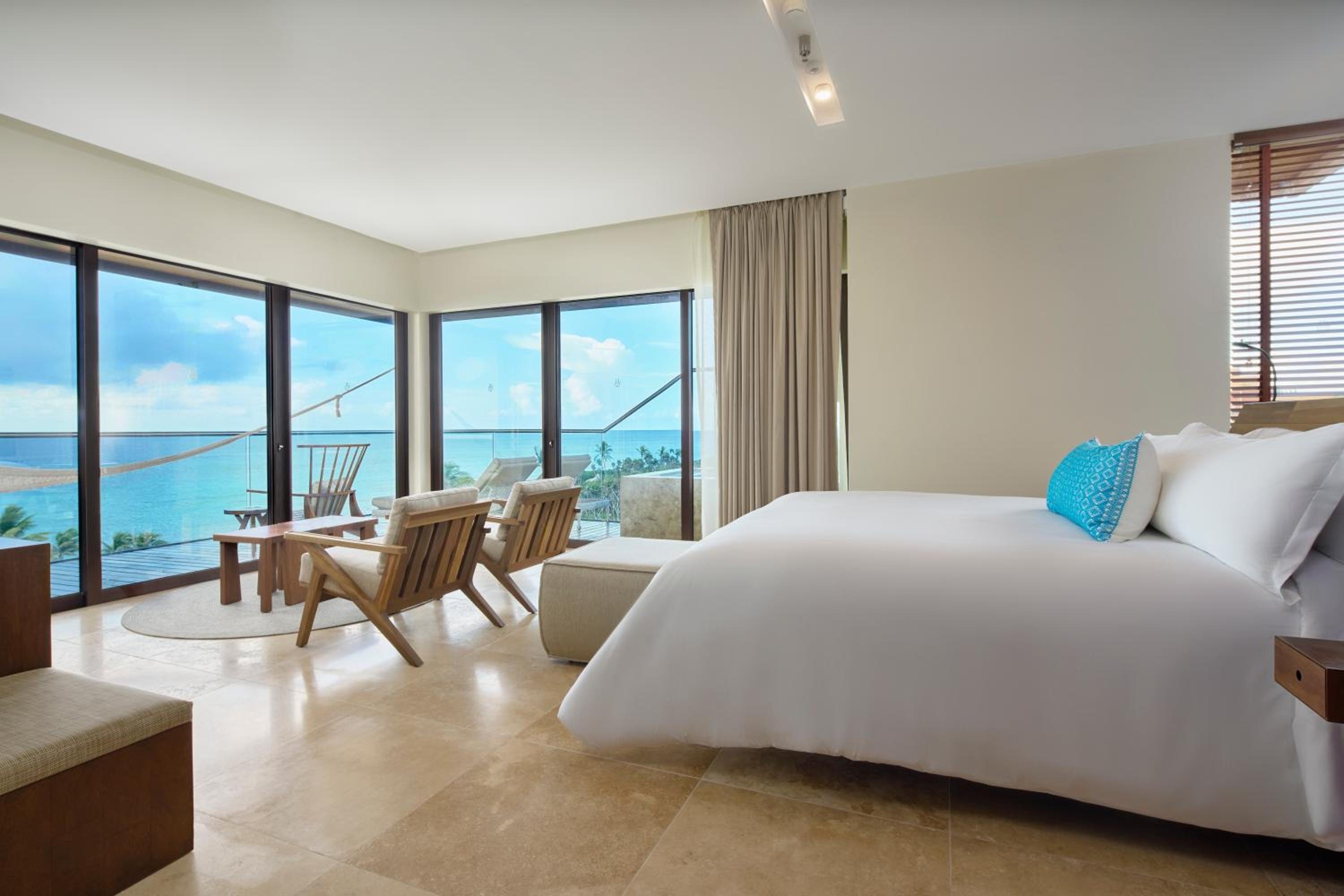 Foto de Hotel Xcaret Arte - All Parks All Fun Inclusive - Adults Only