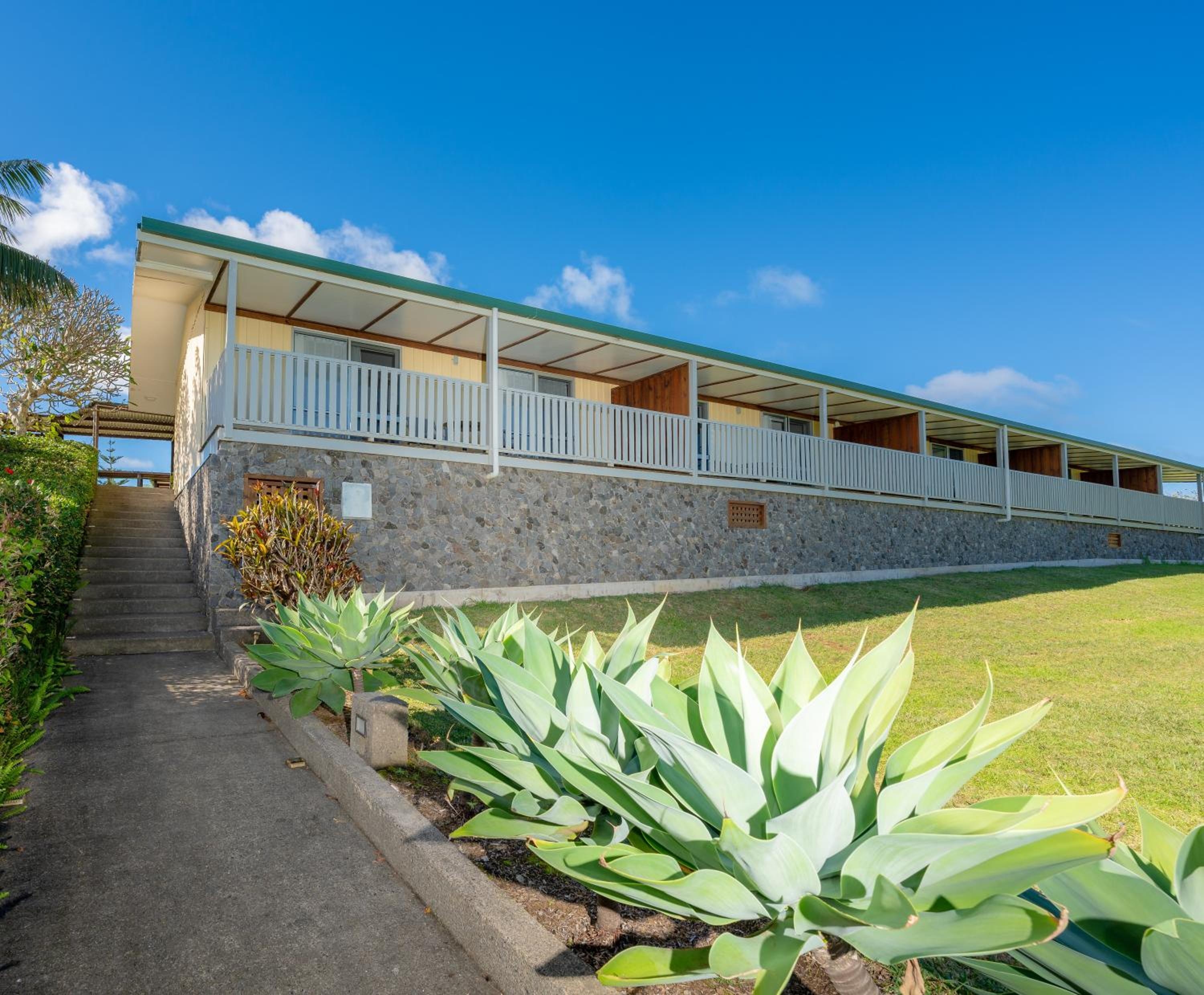 Foto de South Pacific Resort Hotel