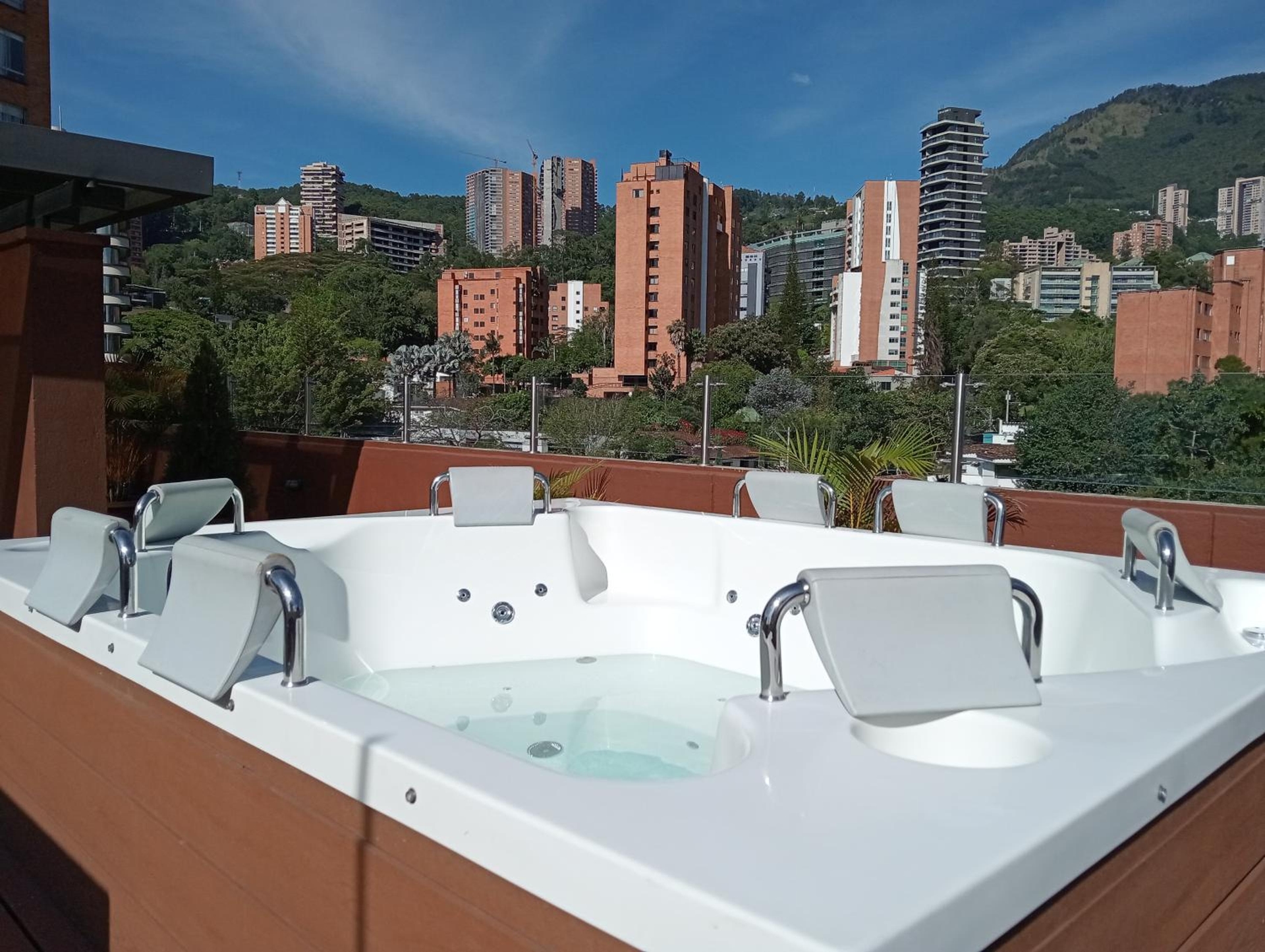 Hotel Lomas 10 Medellin, Poblado