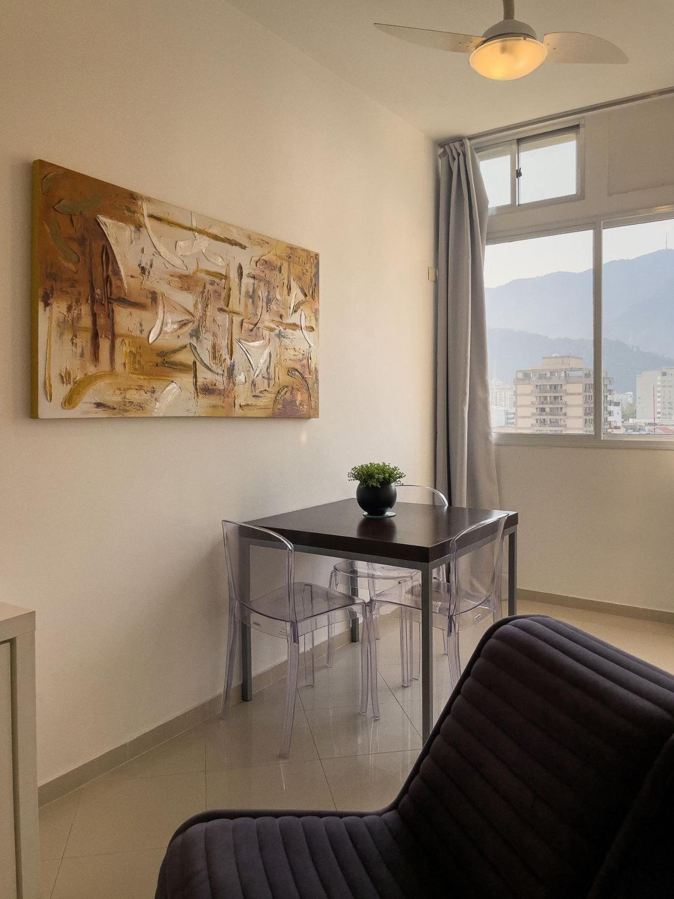 Foto de Two Leblon suites two blocks from the beach