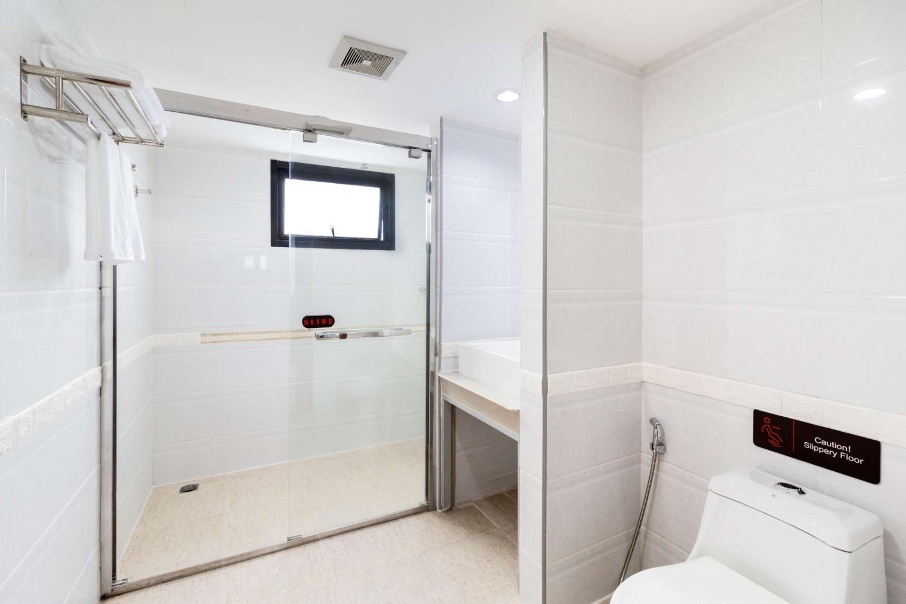 Foto de SureStay By Best Western Iconic Suvarnabhumi
