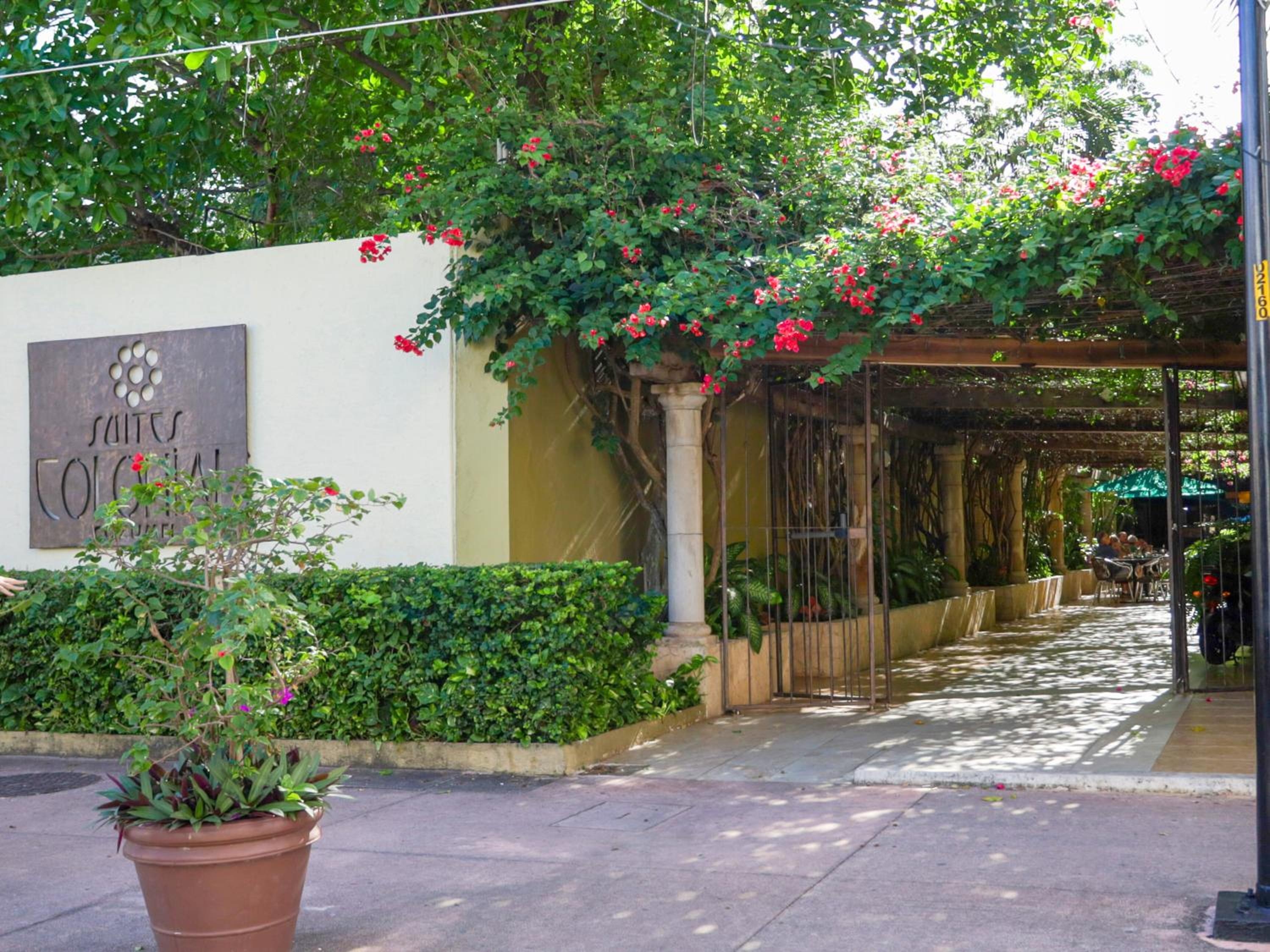 Hotel Casa Colonial Cozumel-Dog Friendly