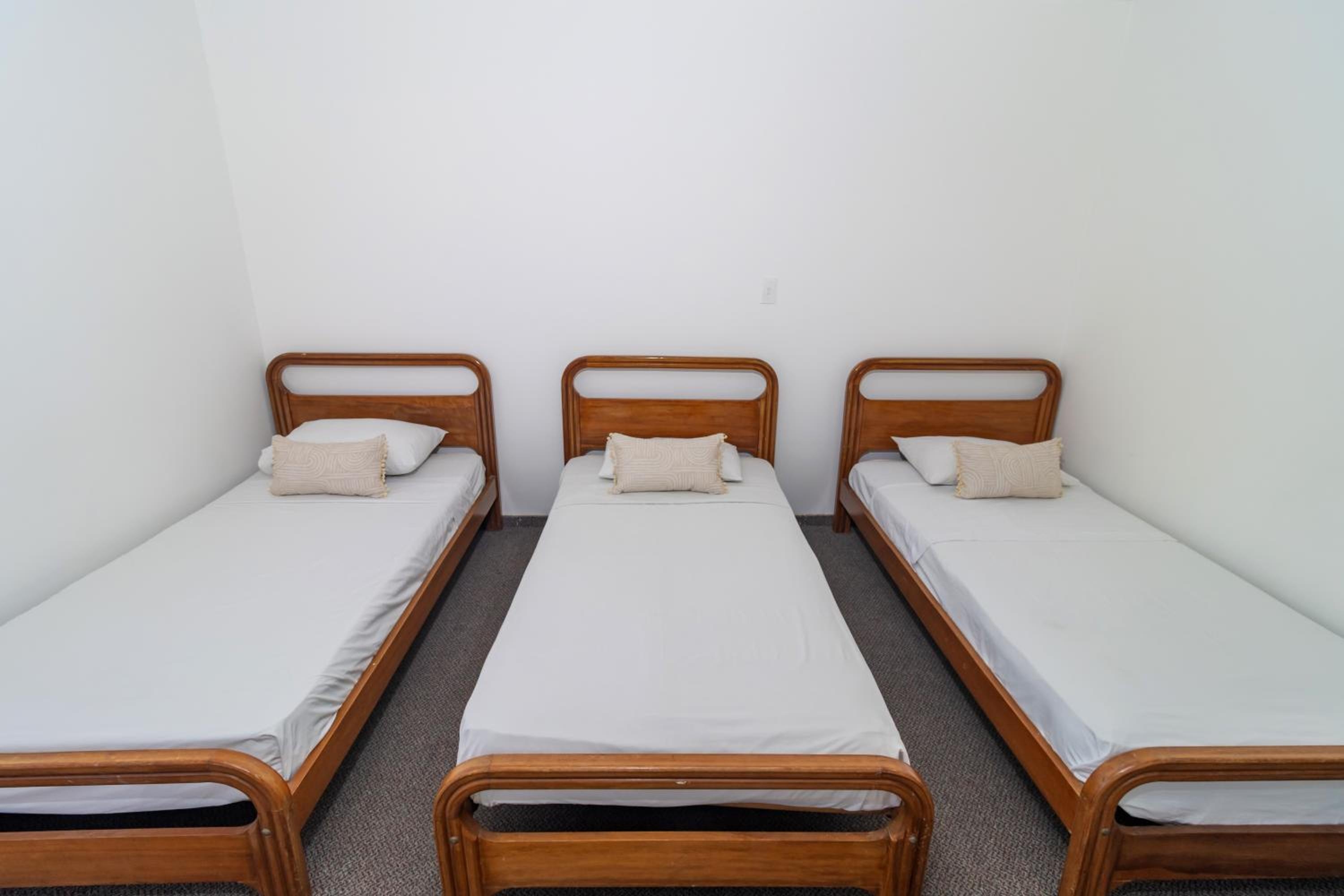 Foto de Hotel Axis Inn By GEH Suites