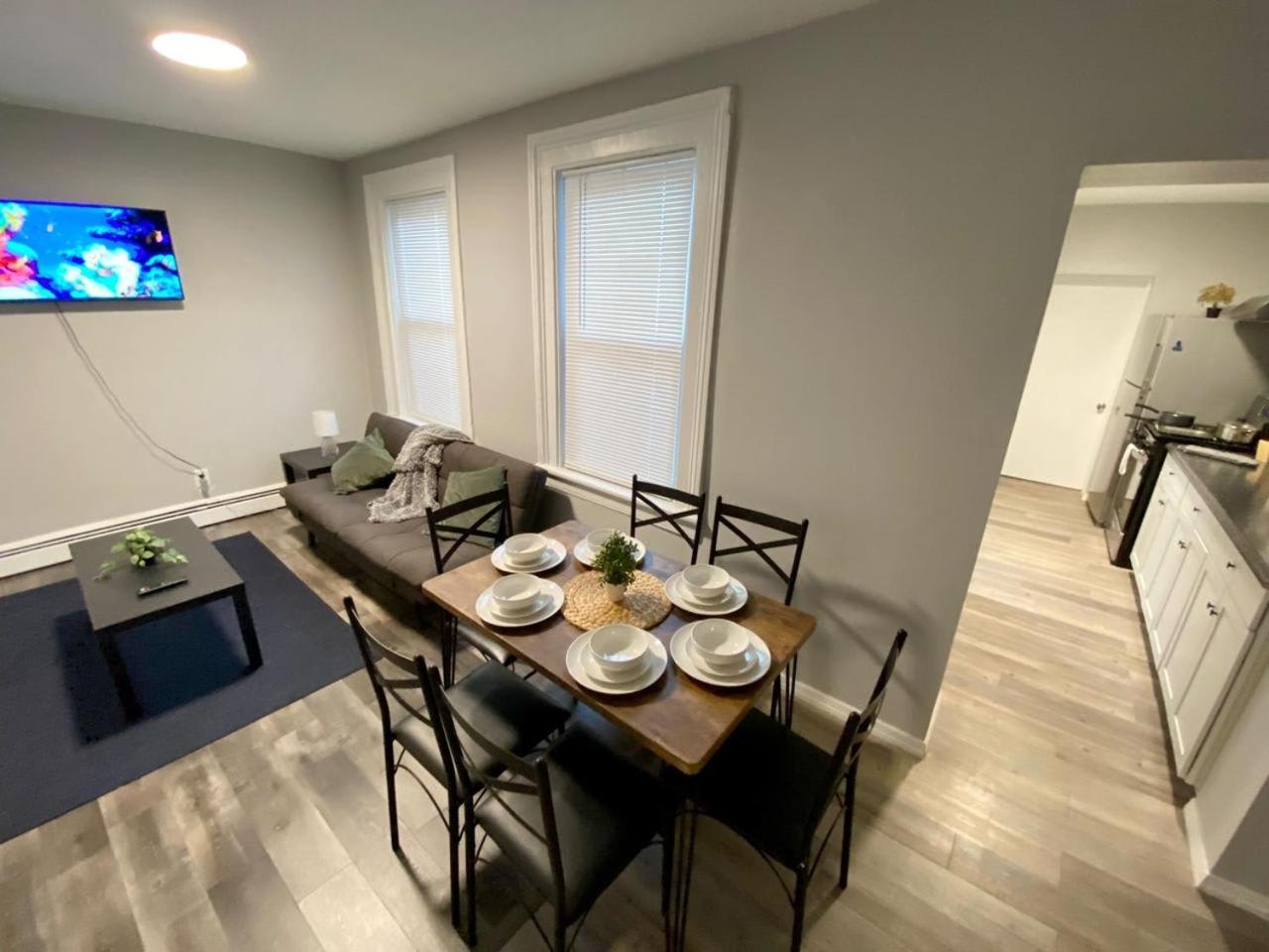 Modern comfort-2BR haven mins to NYC