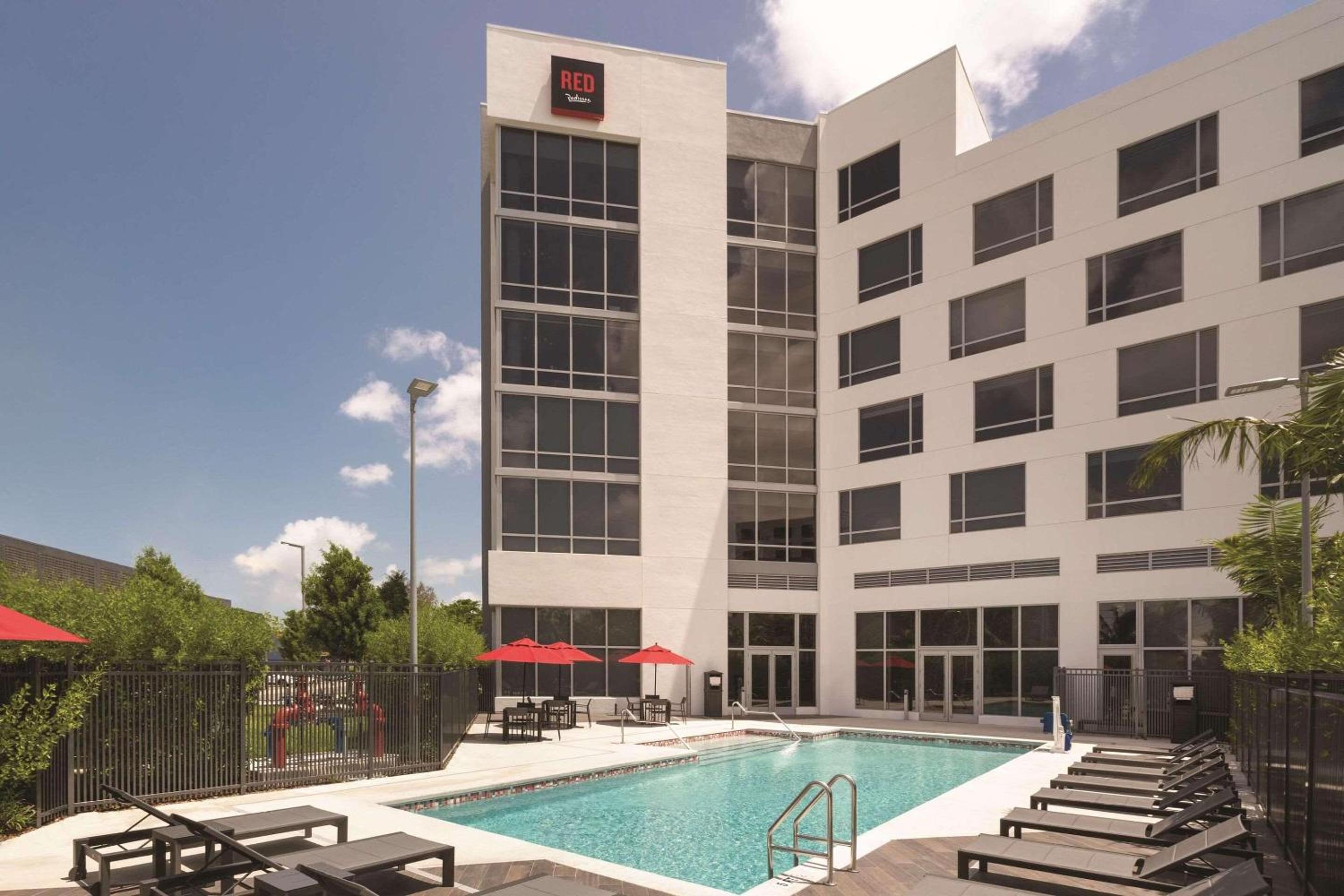 Foto de Radisson RED Miami Airport