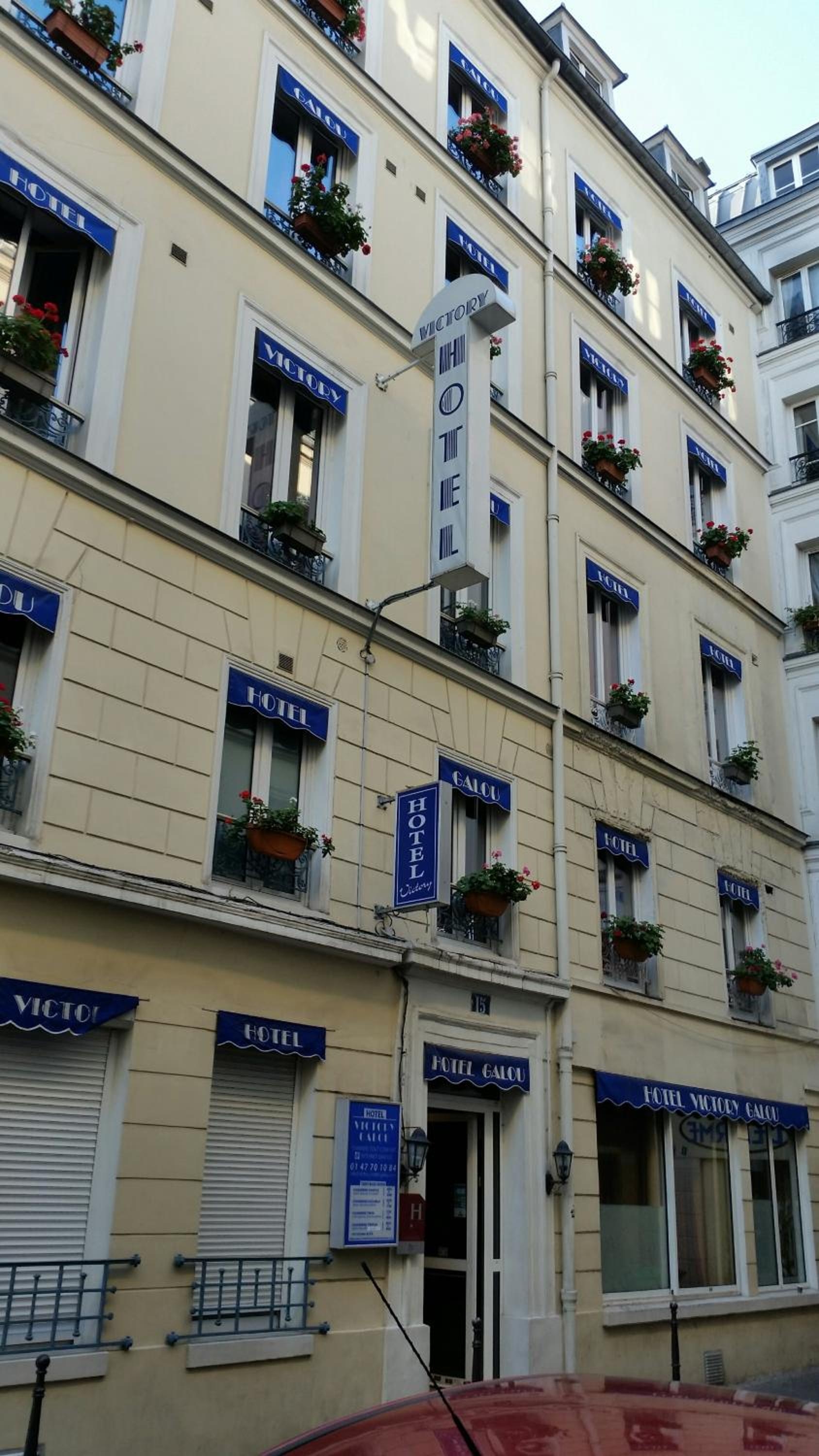 Victory Hotel Galou
