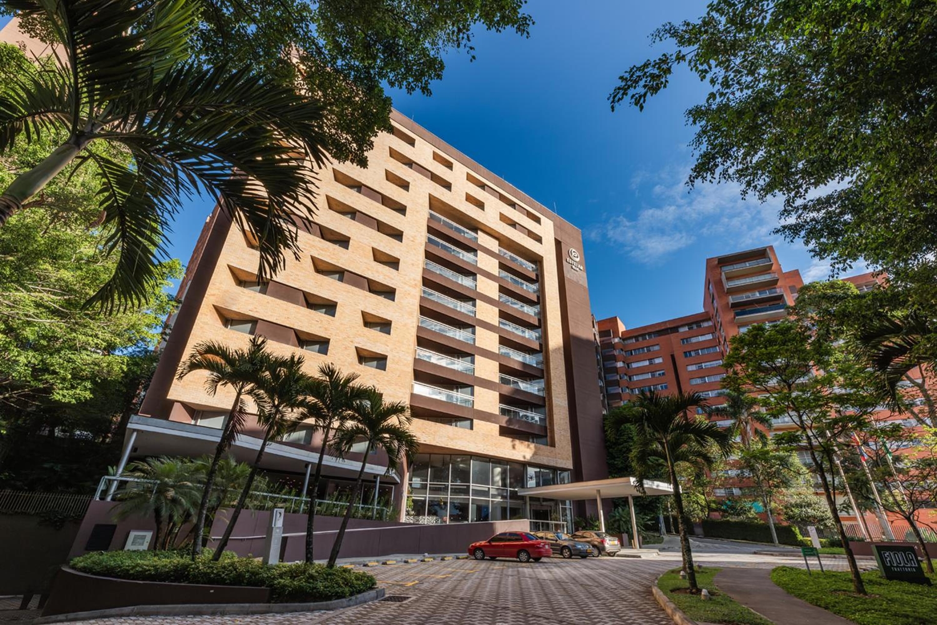 Hotel Estelar Blue, Poblado