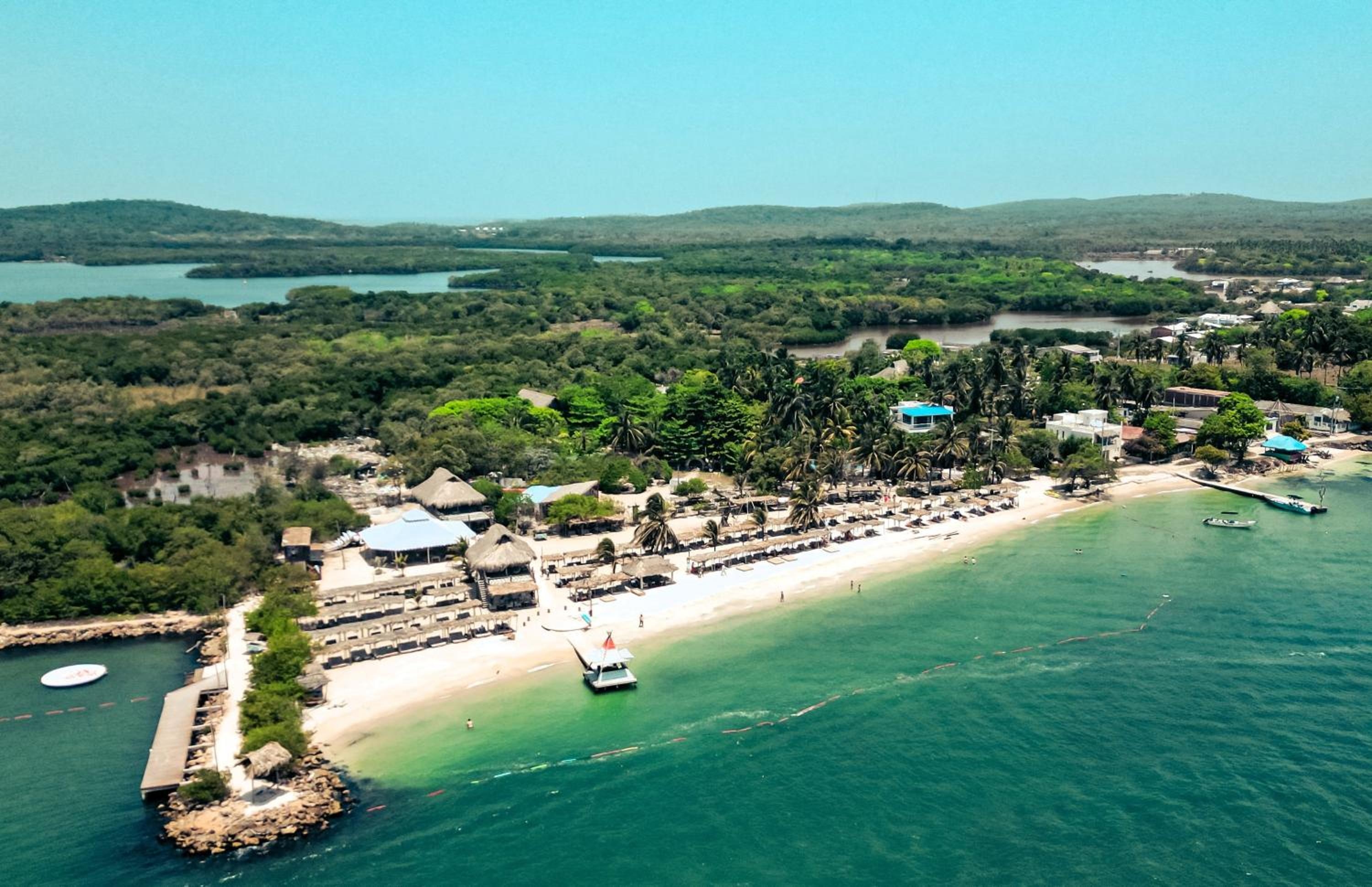 Fenix Beach Cartagena